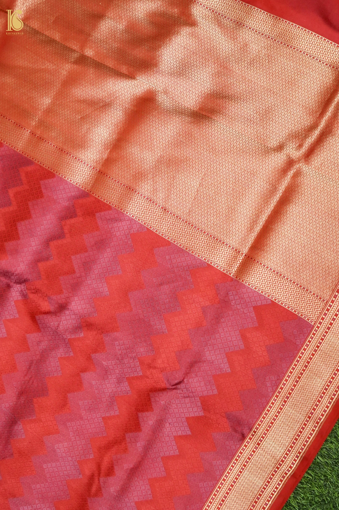 Katan Silk Tanchoi Geometric Handwoven Banarasi Saree in Rust Red