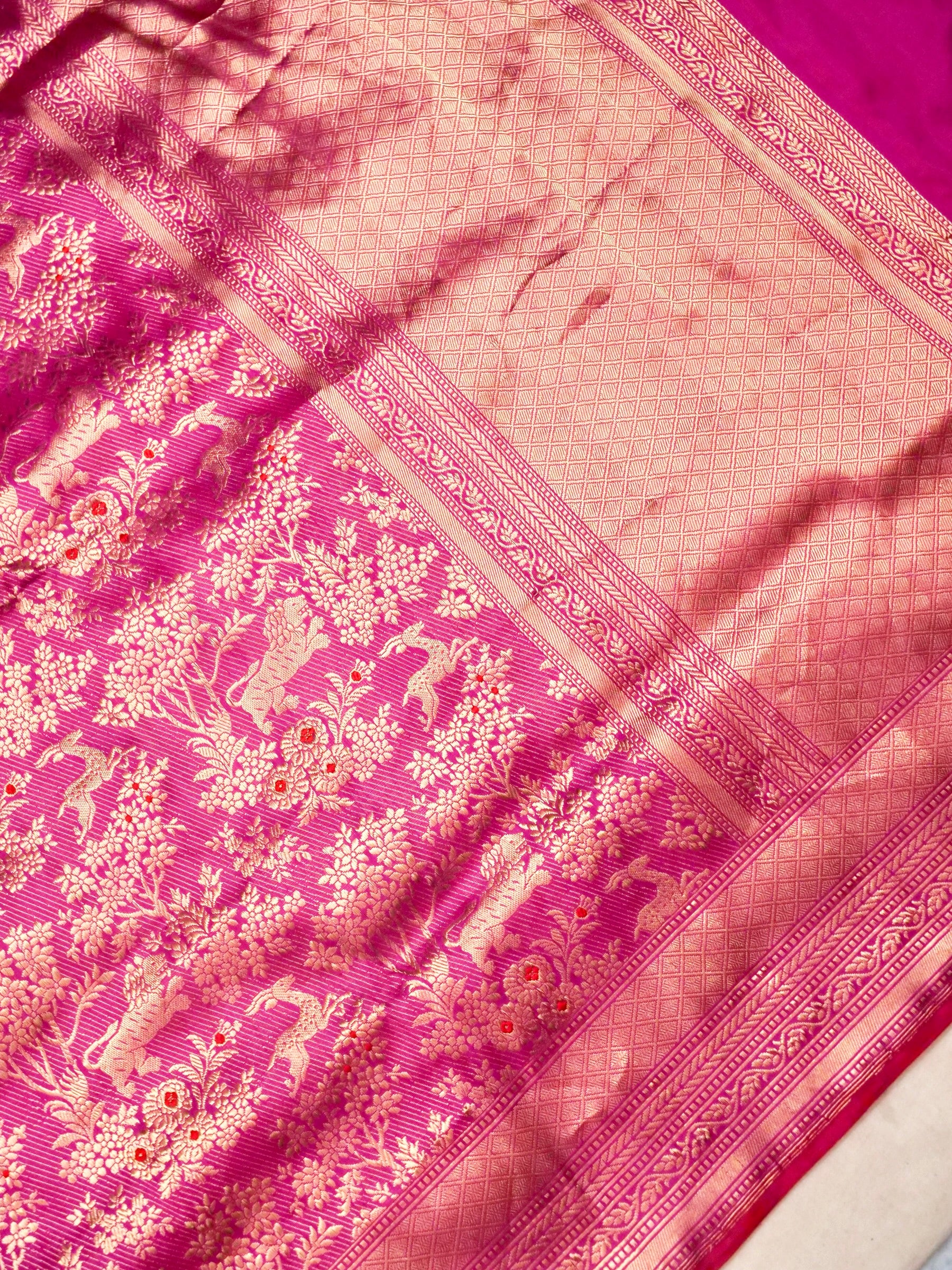 Handloom Banarasi Katan Silk Shikargah Jungle Saree - Khinkhwab