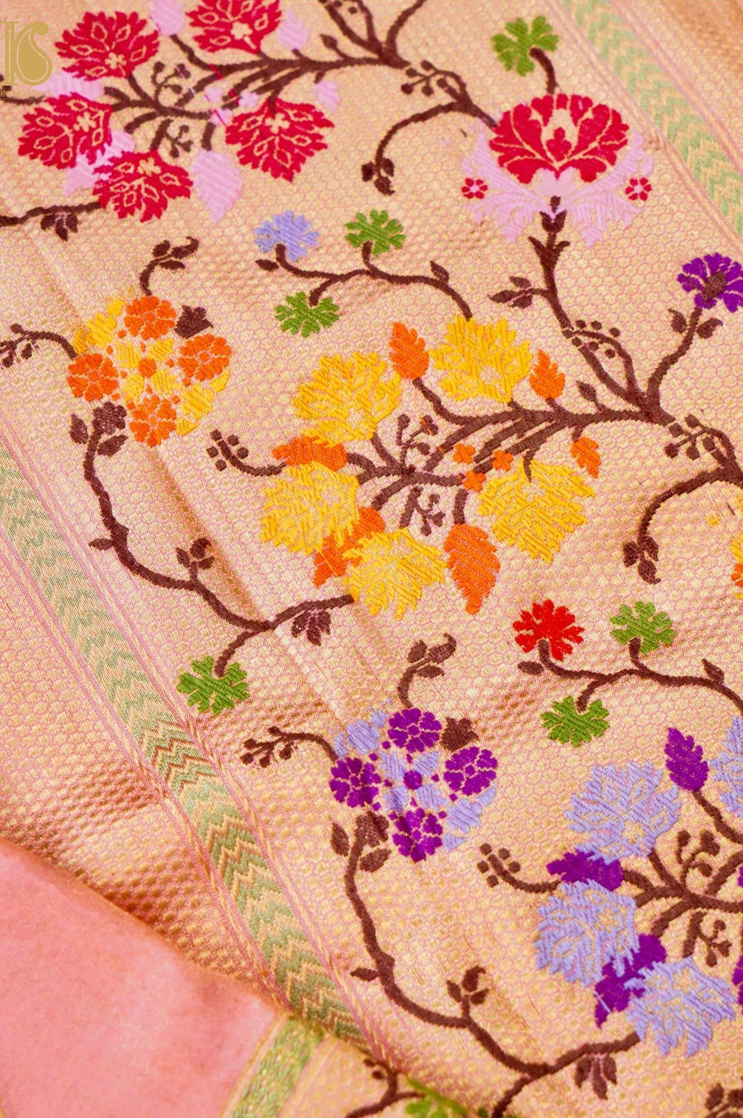 Handloom Banarasi Katan Silk Kadwa Ektara Saree with Meenakari Border