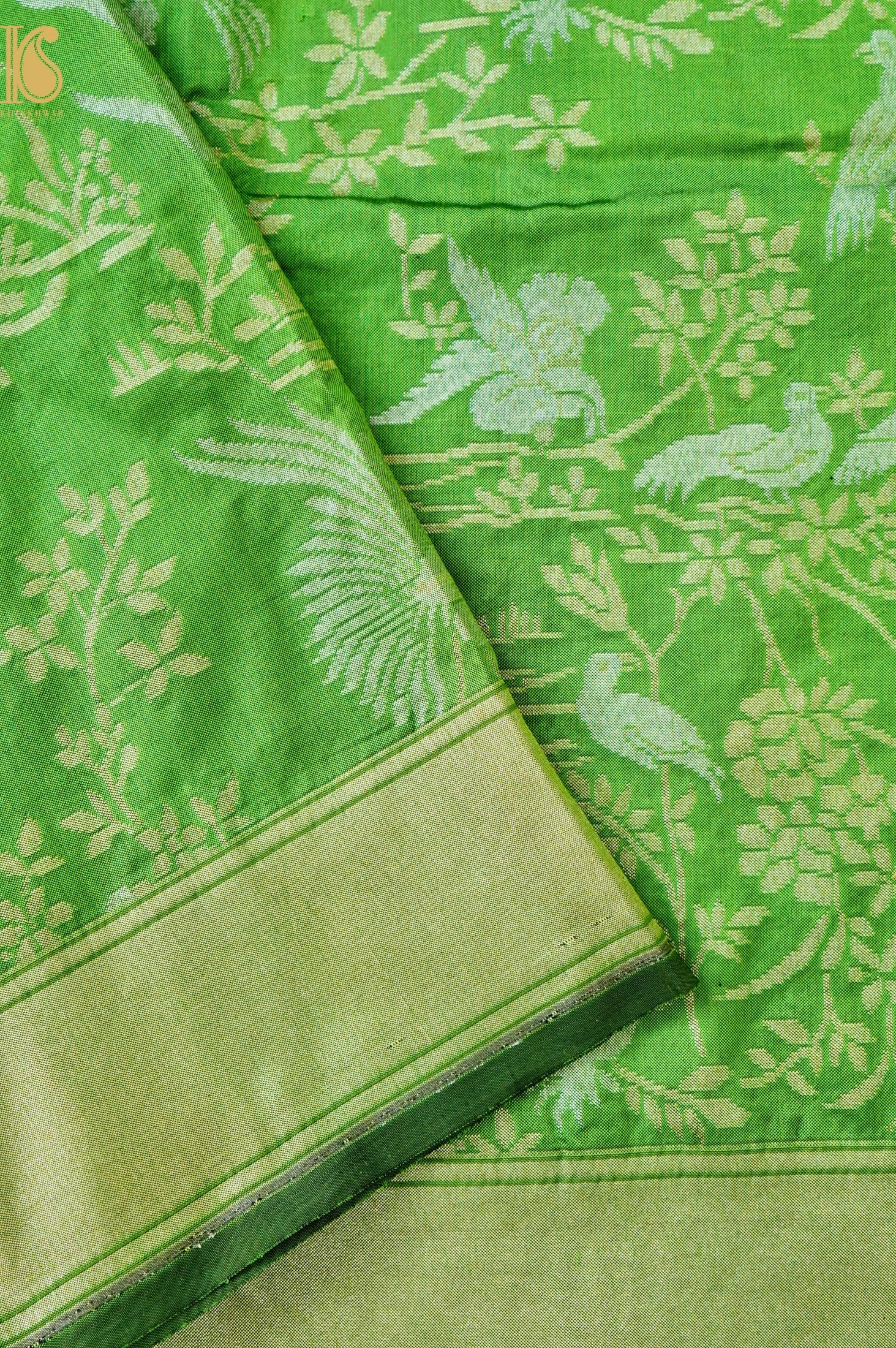 Handloom Pure Katan Silk Green Shikargah Banarasi Saree