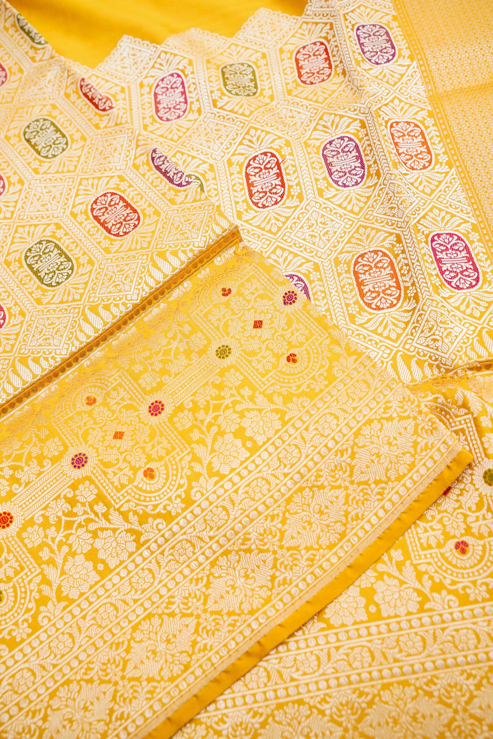 Pure Katan Silk Kadwa Meenakari Diamond Jaal Banarasi Saree in Bright Yellow