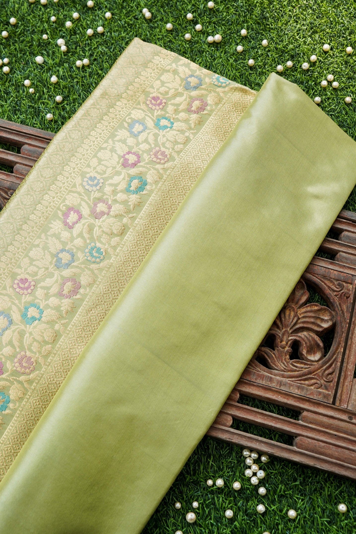 Pure Katan Silk Alfi Meenakari Phulwar Border Banarasi Saree in Sage Green