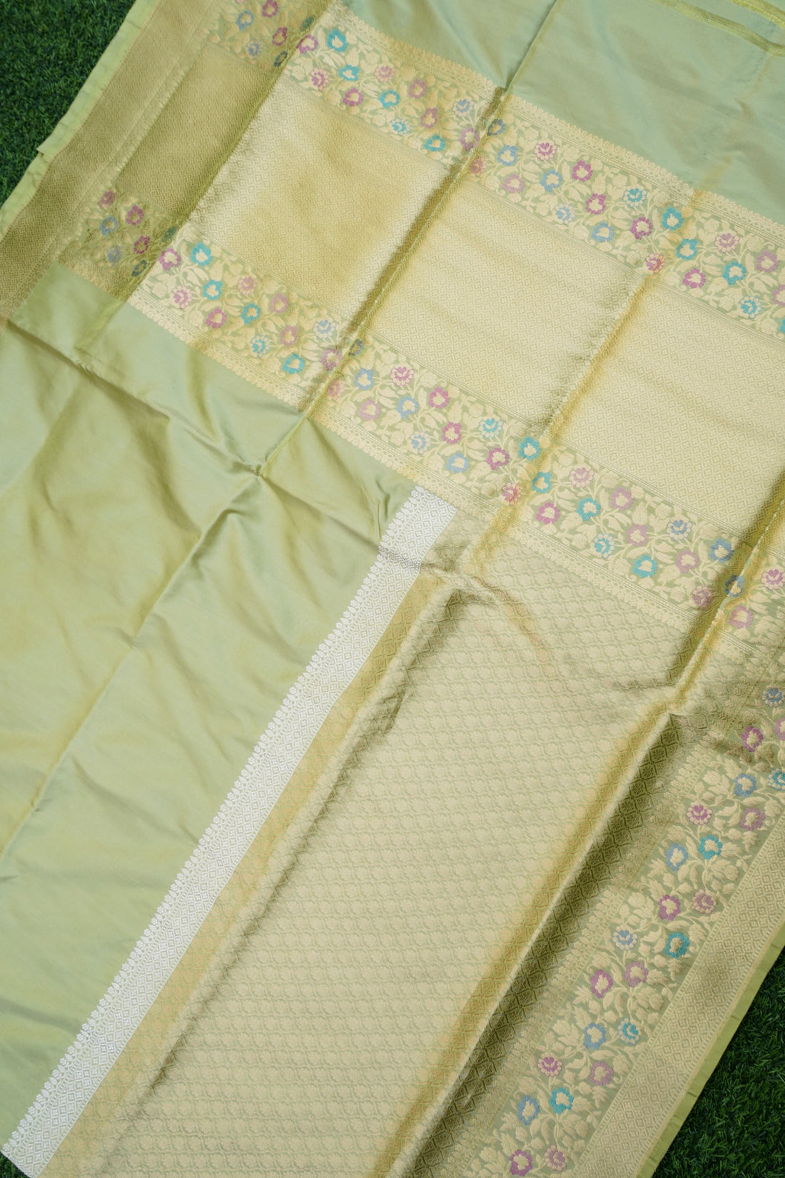 Pure Katan Silk Alfi Meenakari Phulwar Border Banarasi Saree in Sage Green
