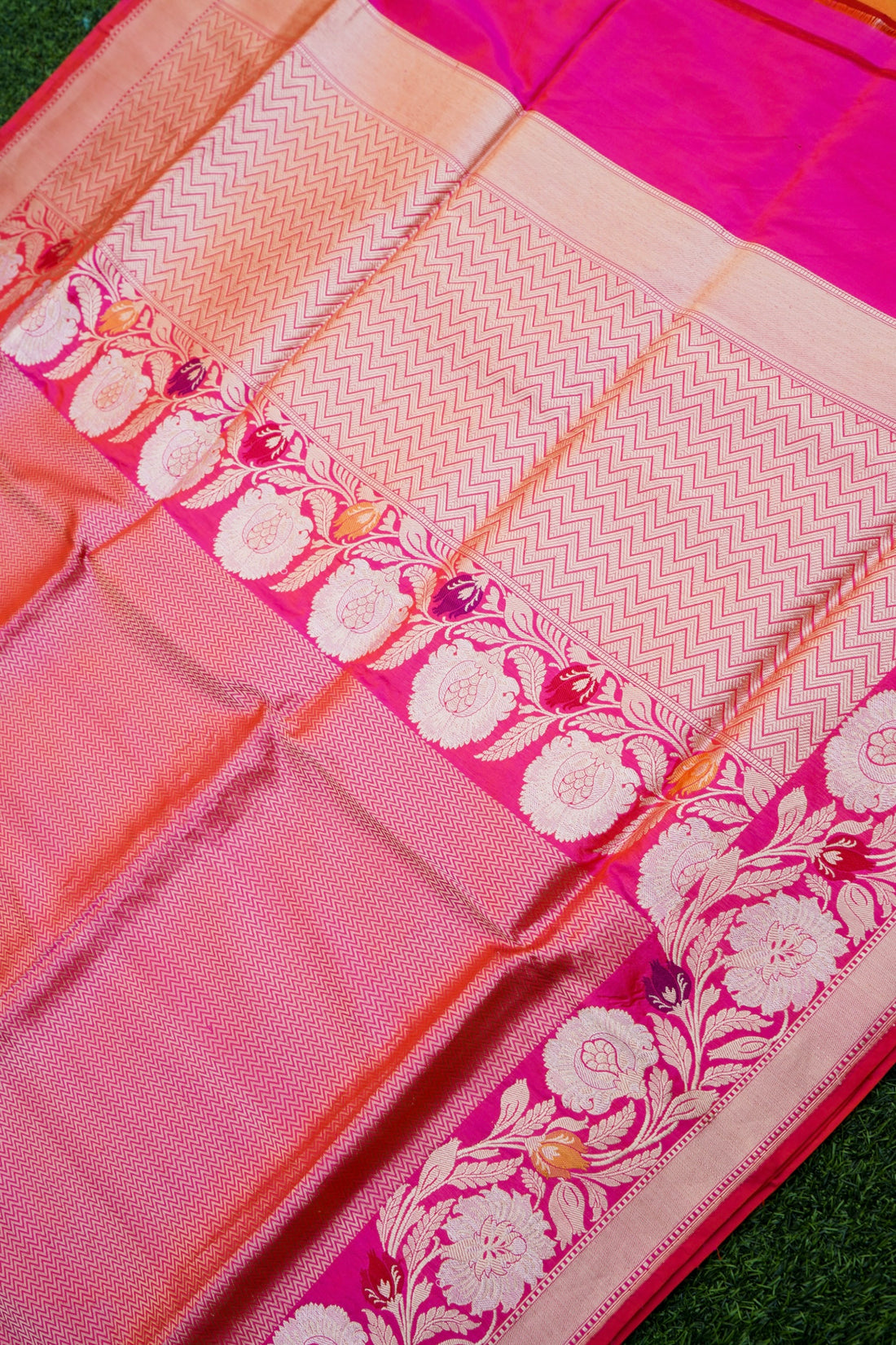 Pure Katan Silk Alfi Tanchoi Banarasi Saree in Dark Pink