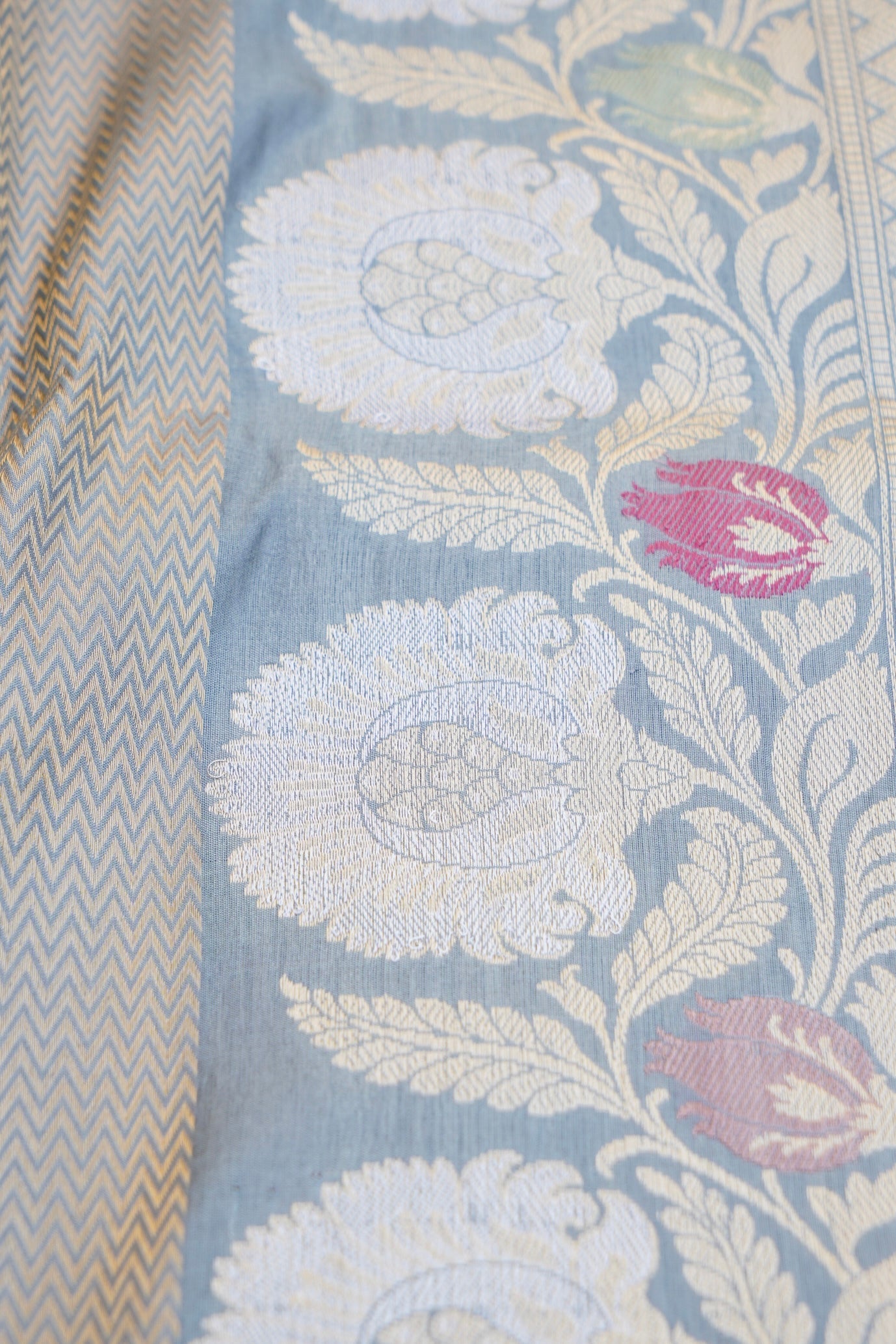 Pure Katan Silk Alfi Tanchoi Banarasi Saree in Warm Grey