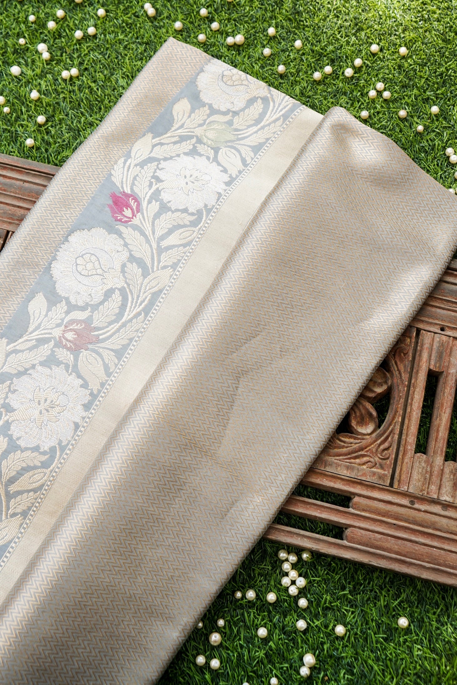 Pure Katan Silk Alfi Tanchoi Banarasi Saree in Warm Grey