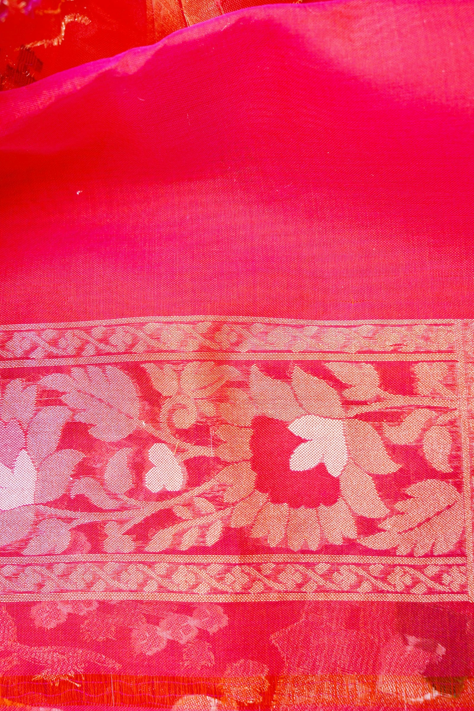 Pure Kora Silk Ektara Jamdani Mehrab Jaal Banarasi Saree in Tomato Red
