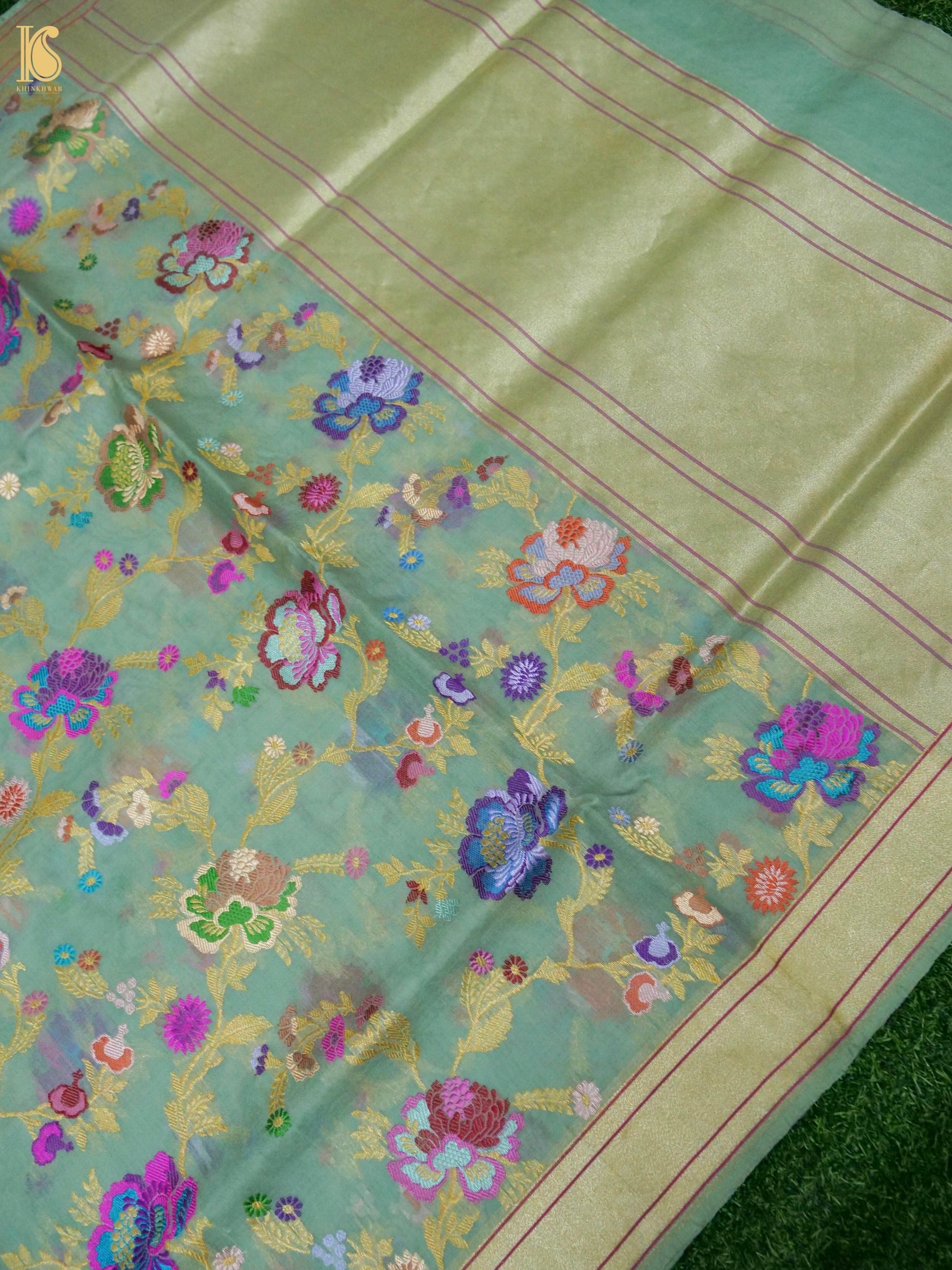Banarasi Kora Cotton Ektara Kadwa Jaal Handwoven Saree in Sage Green