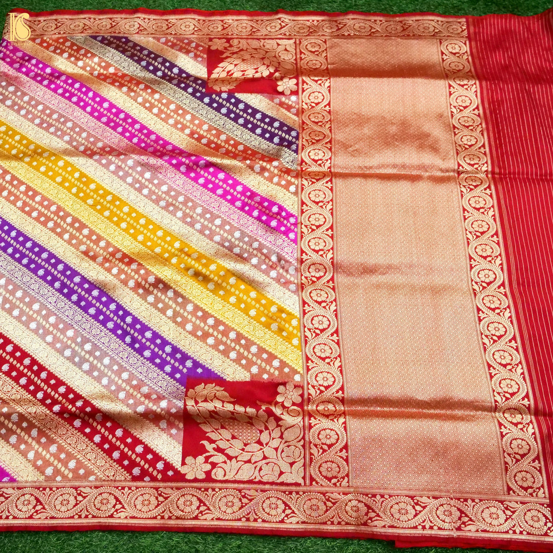 Banarasi Katan Silk Rangkat Handwoven Saree in Multicolour