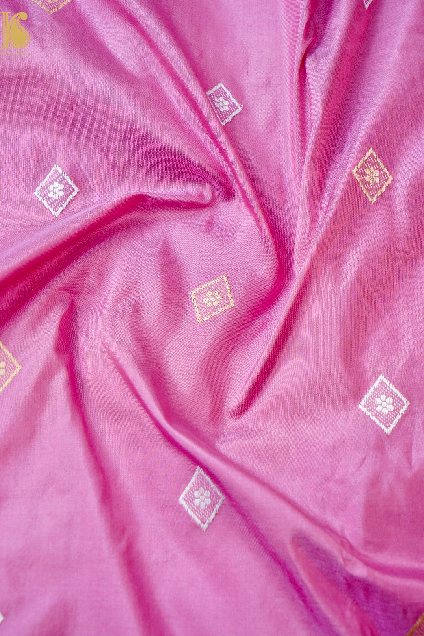 Handloom Banarasi Pure Katan Silk Kadwa Saree