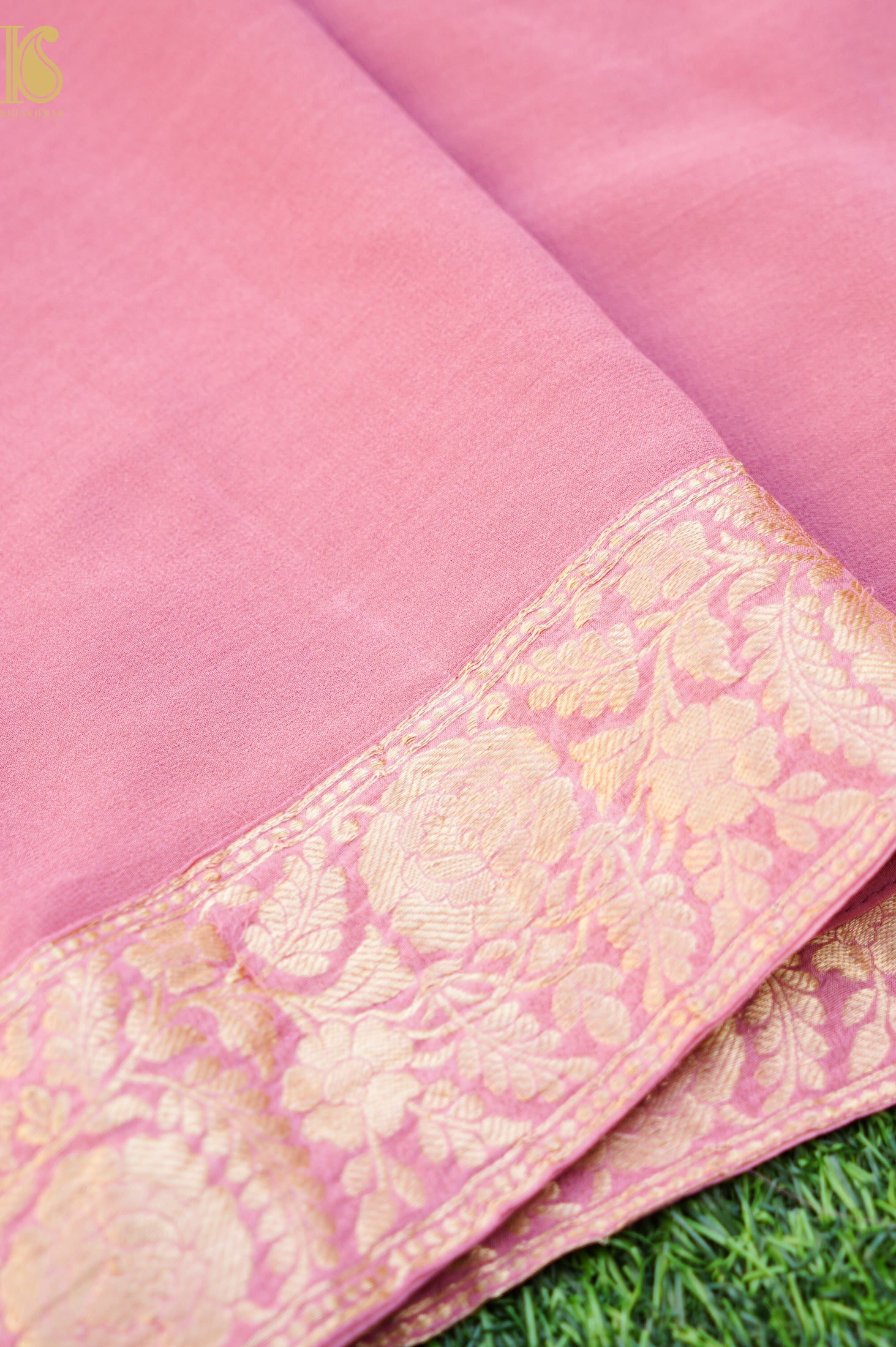 Georgette Kalidar Banarasi Dyeable Lehenga