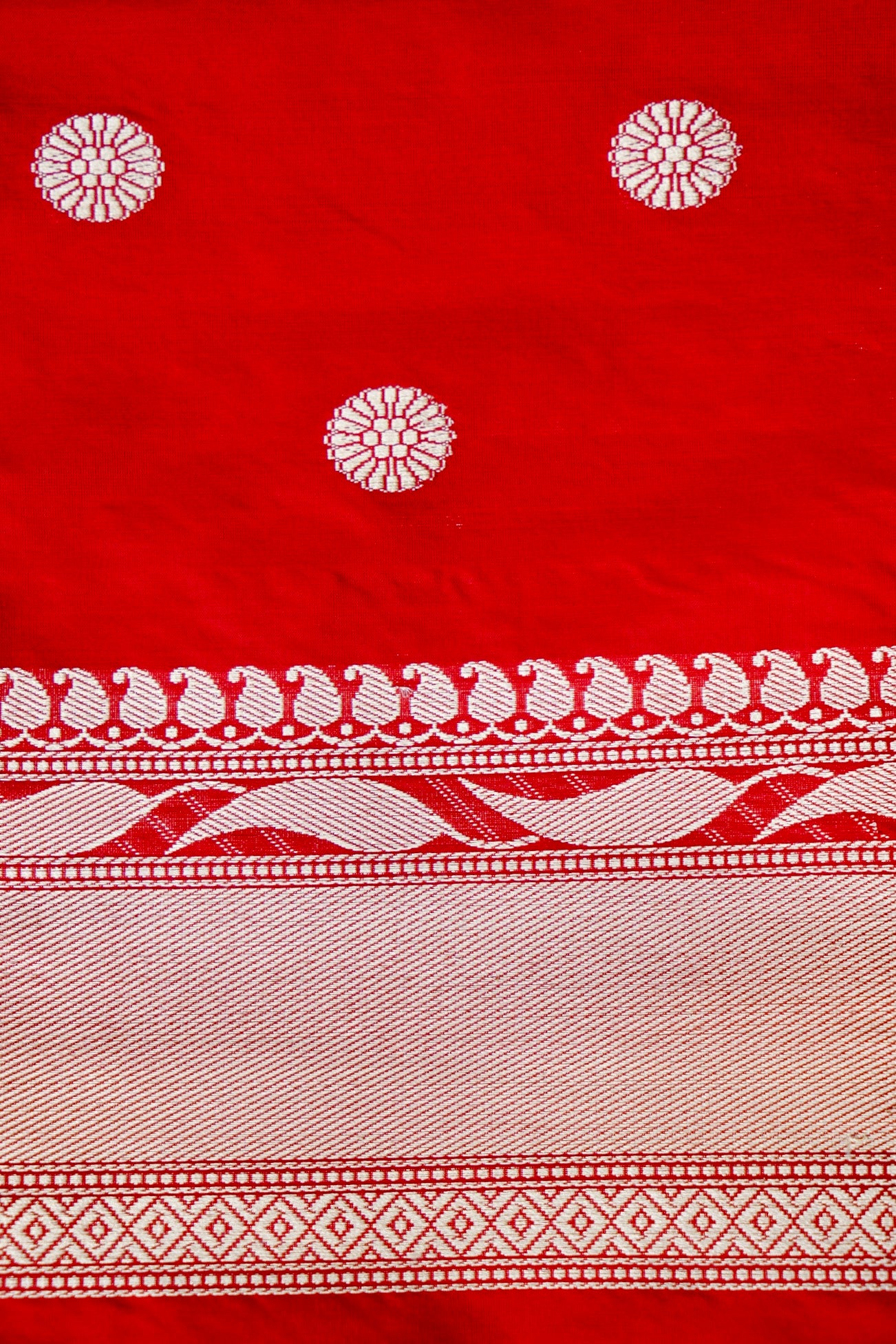 Handloom Banarasi Pure Silk Tissue Kadwa Saree