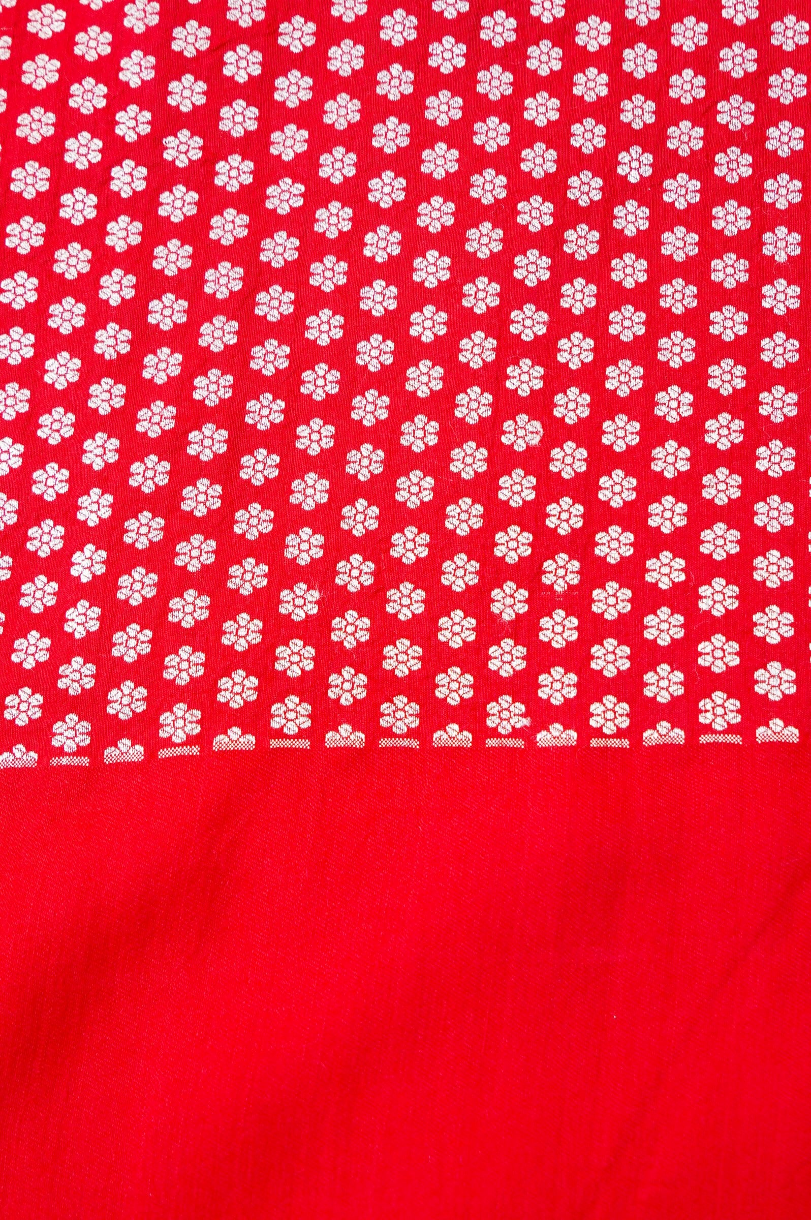 Pure Moonga Silk Handloom Banarasi Saree with Satin Border