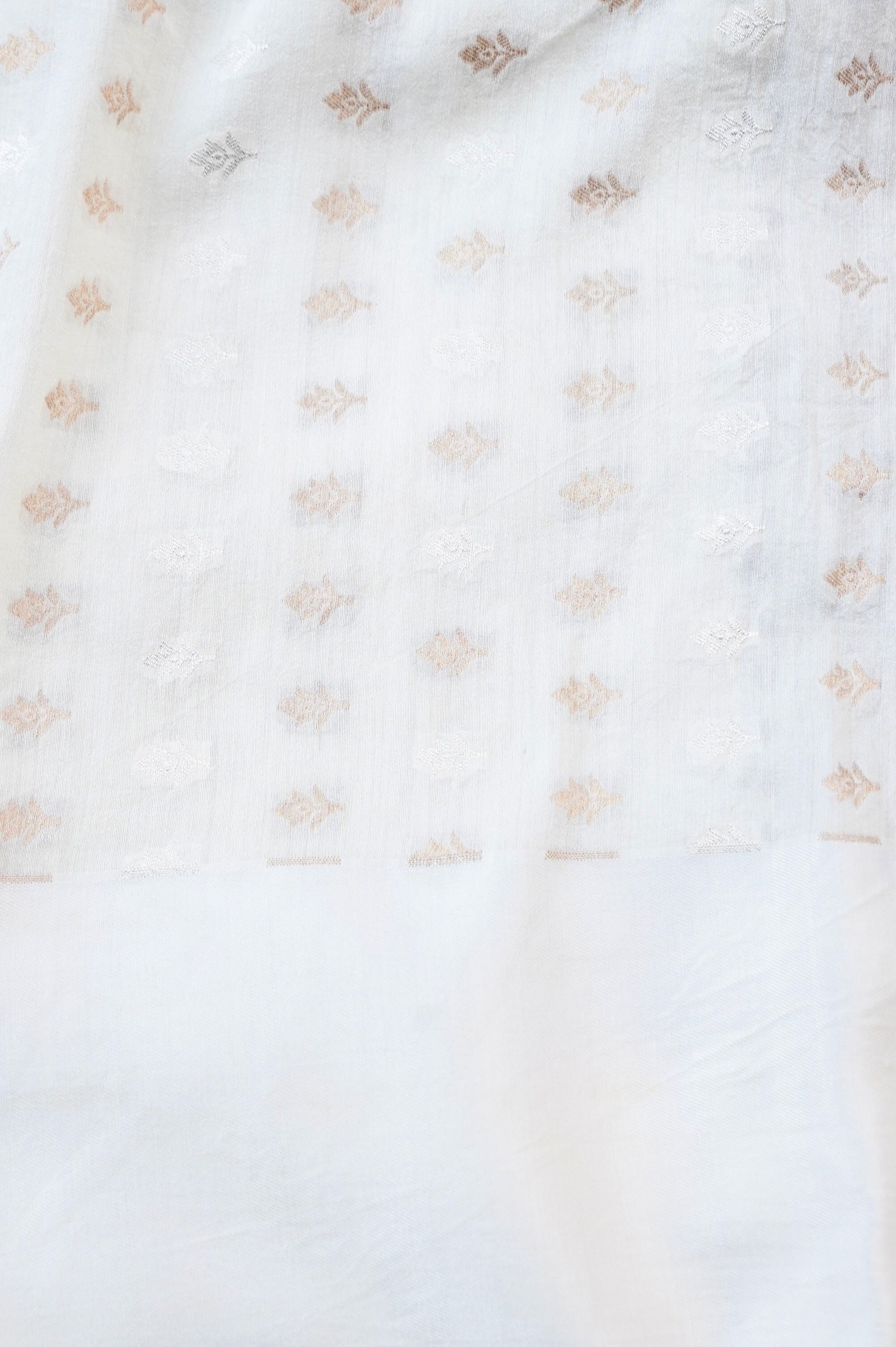 Pure Moonga Silk Handloom Banarasi Saree with Satin Border