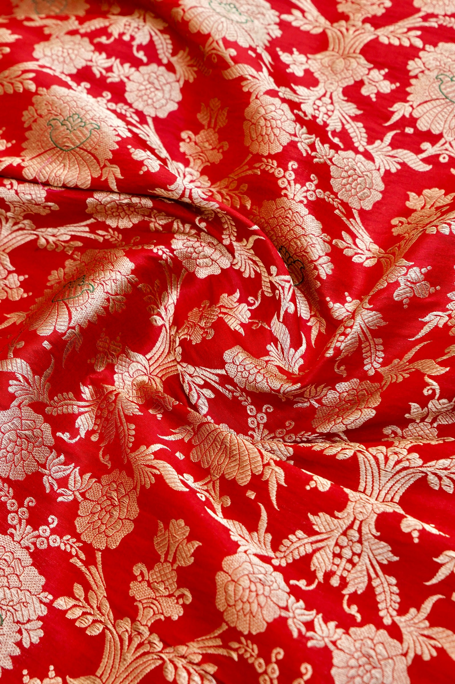 Pure Brocade Banarasi Mehraab Fabric in Red - Khinkhwab