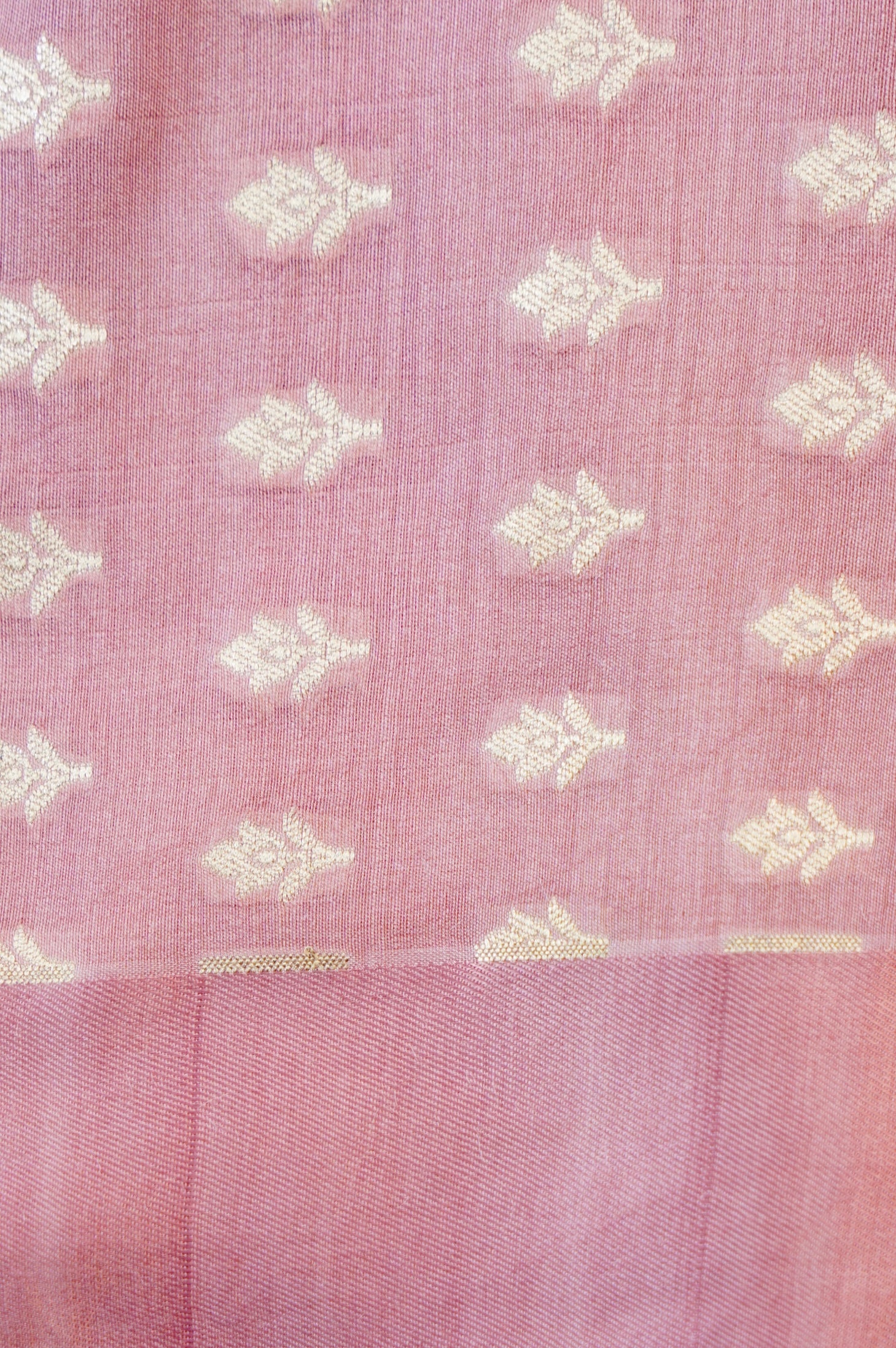 Pure Moonga Silk Handloom Banarasi Saree with Satin Border