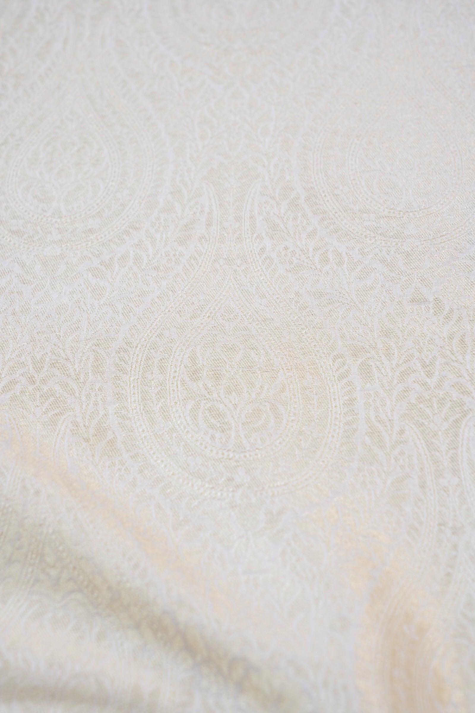 Moonga Silk Handloom Banarasi Fabric