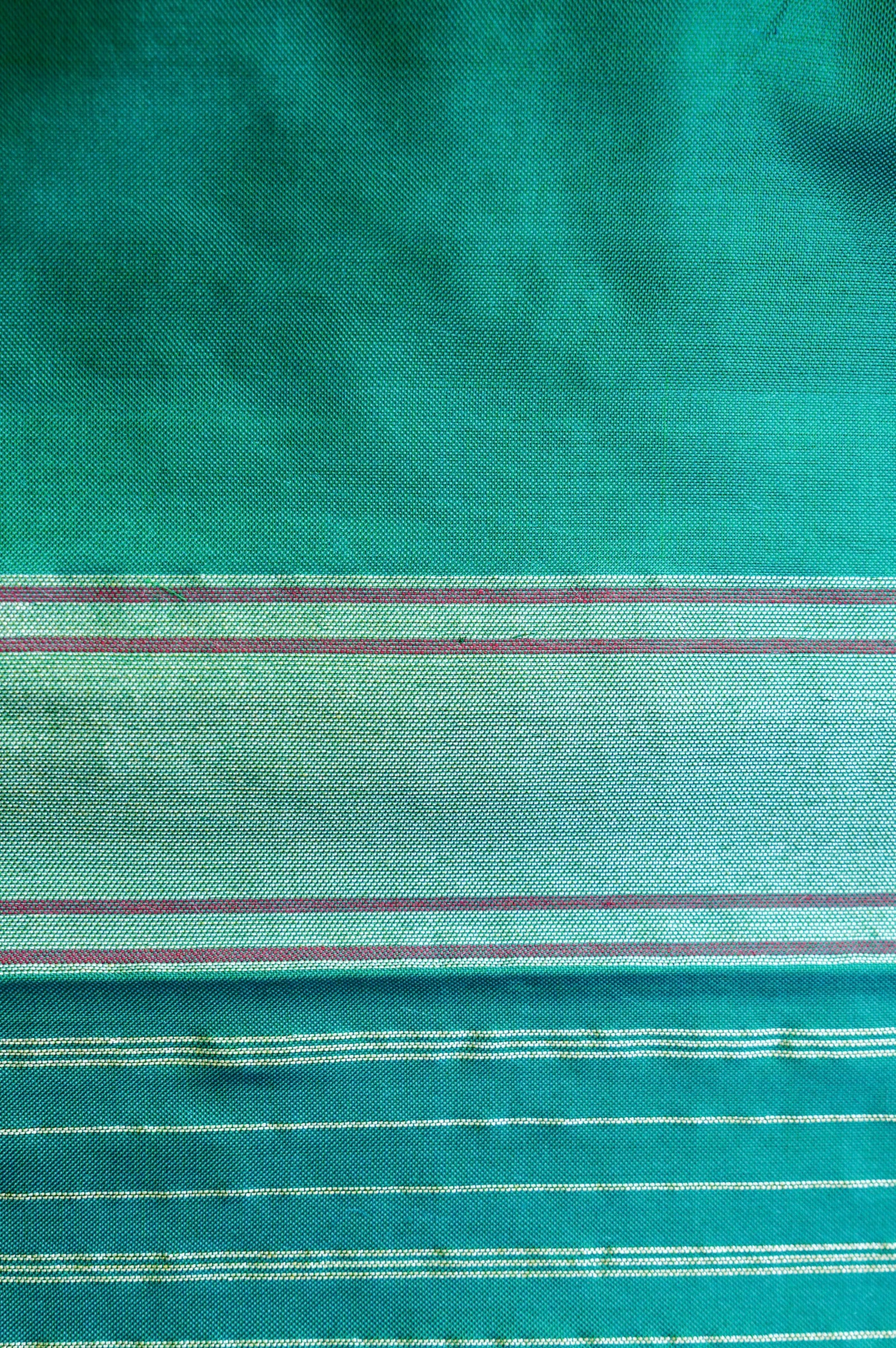 Handloom Pure Katan Silk Big Birds Banarasi Saree