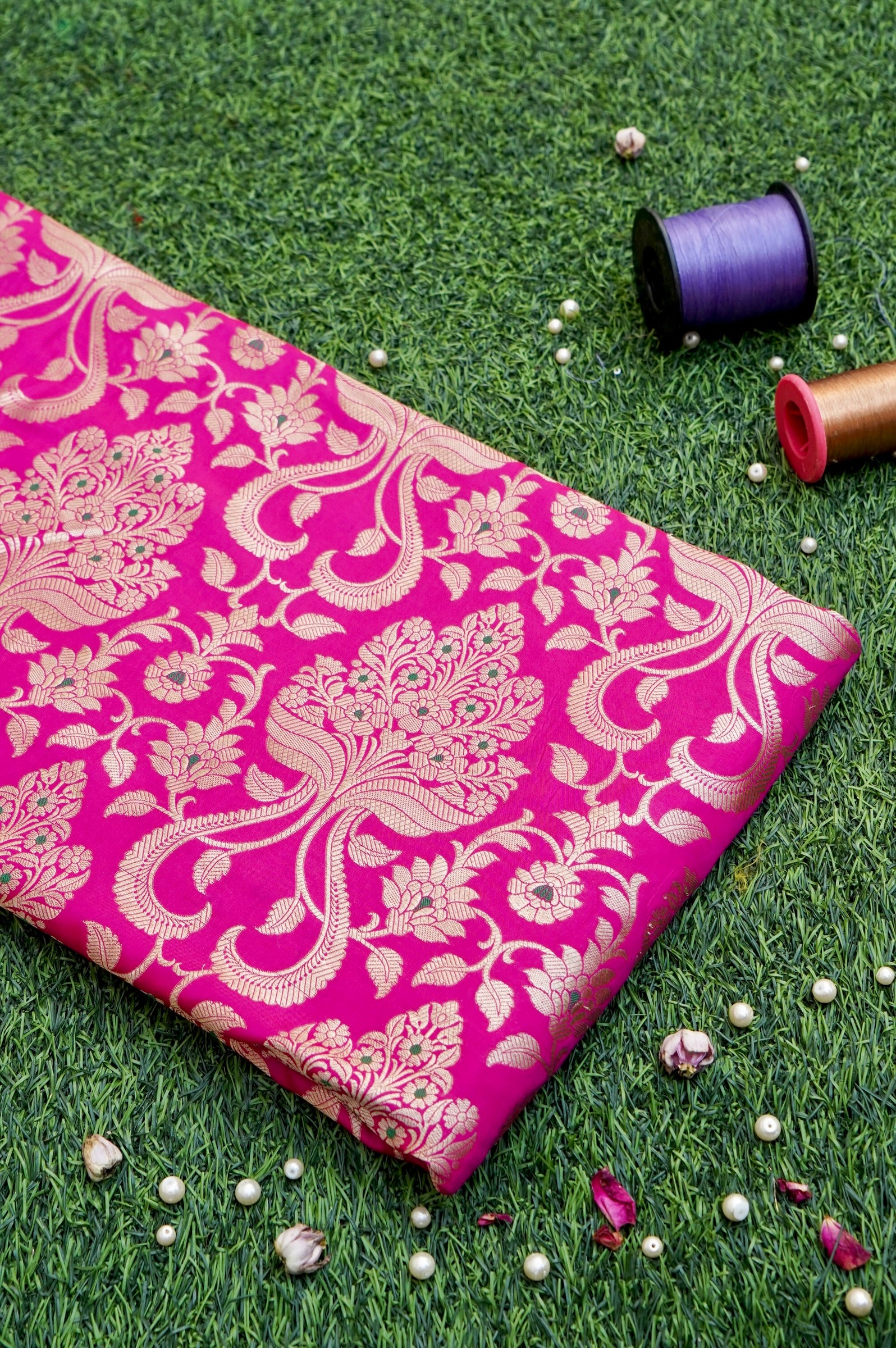 Pure Brocade Banarasi Guldaan Fabric in Pink - Khinkhwab