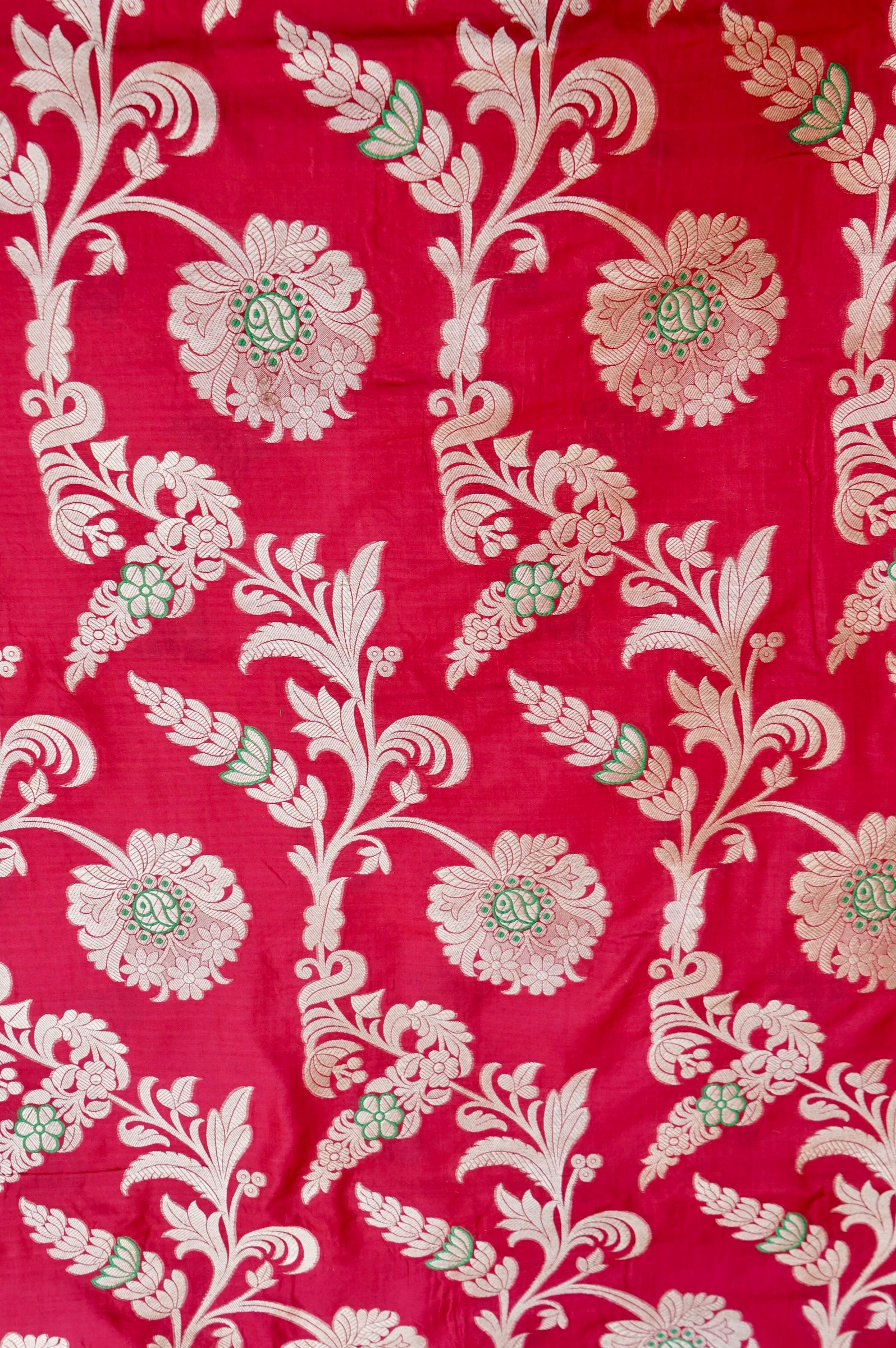 Pure Brocade Banarasi Chrysanthemum Jaal Fabric in Red - Khinkhwab