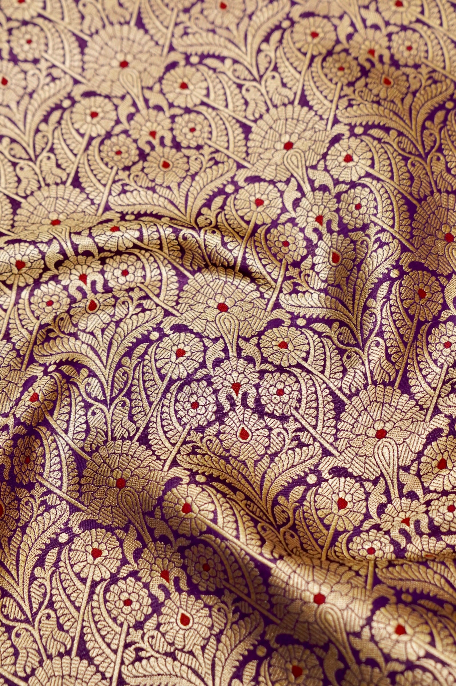Pure Brocade Banarasi Arch Jaal Fabric in Purple - Khinkhwab