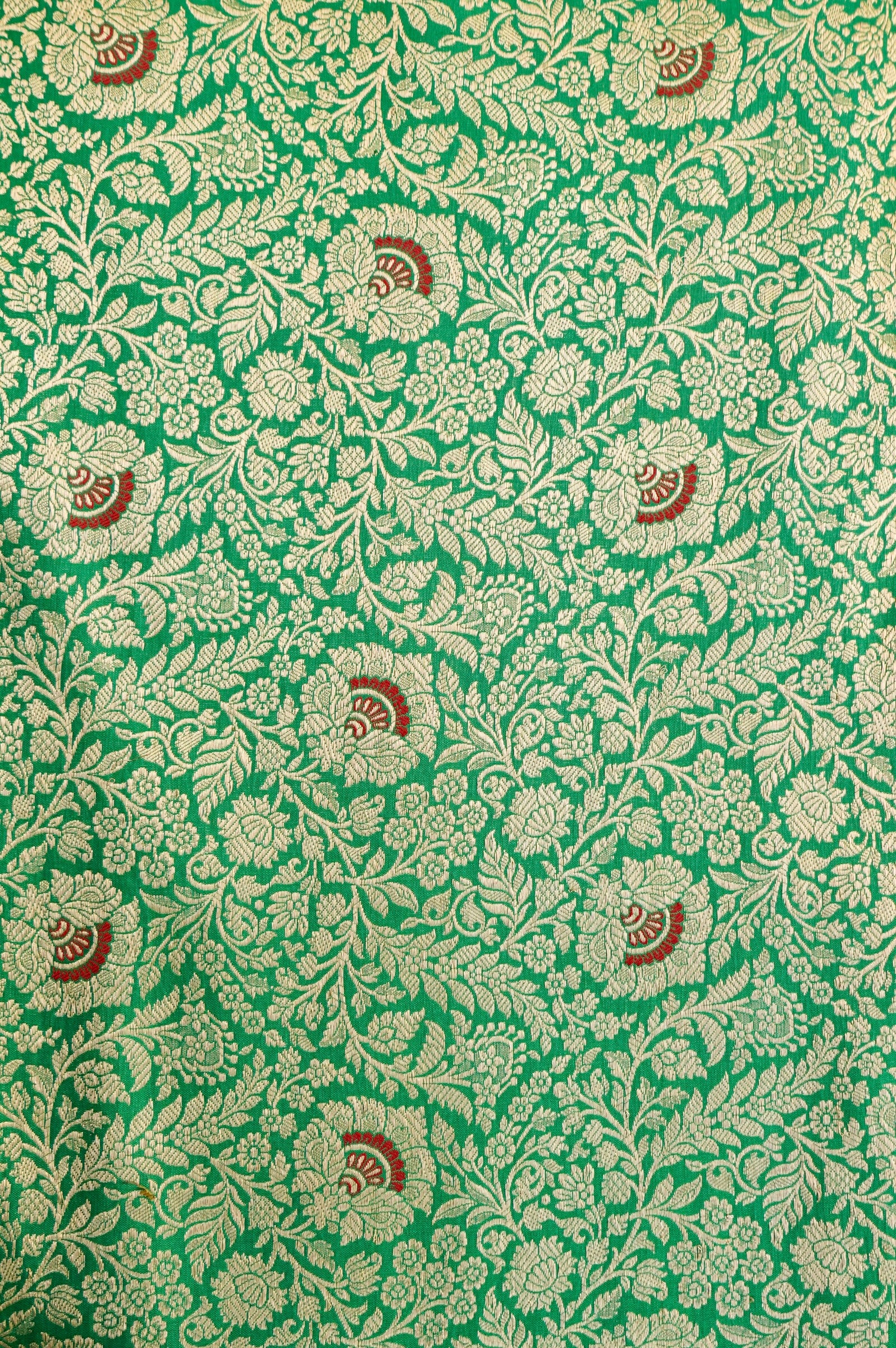 Pure Brocade Banarasi Fan Booti Fabric in Green - Khinkhwab