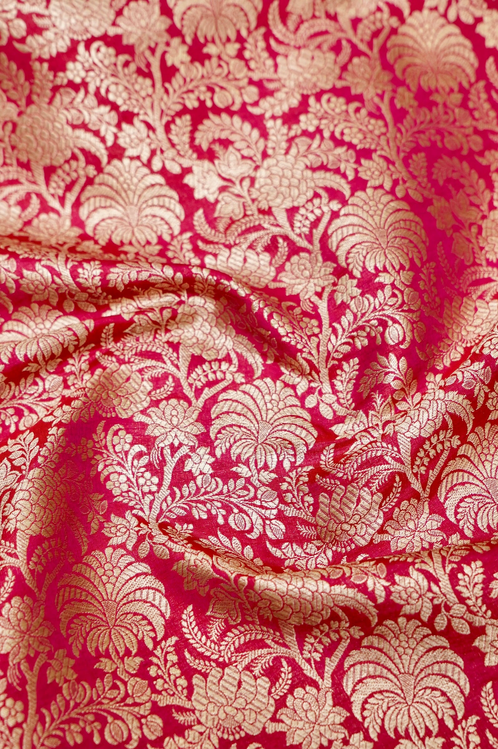 Pure Brocade Banarasi Palm Jaal Fabric in Pink - Khinkhwab