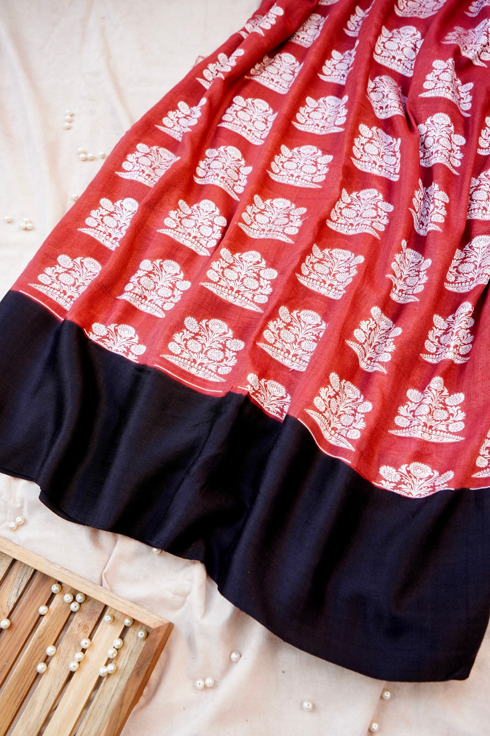 Pure Moonga Silk Handloom Banarasi Saree with Satin Border