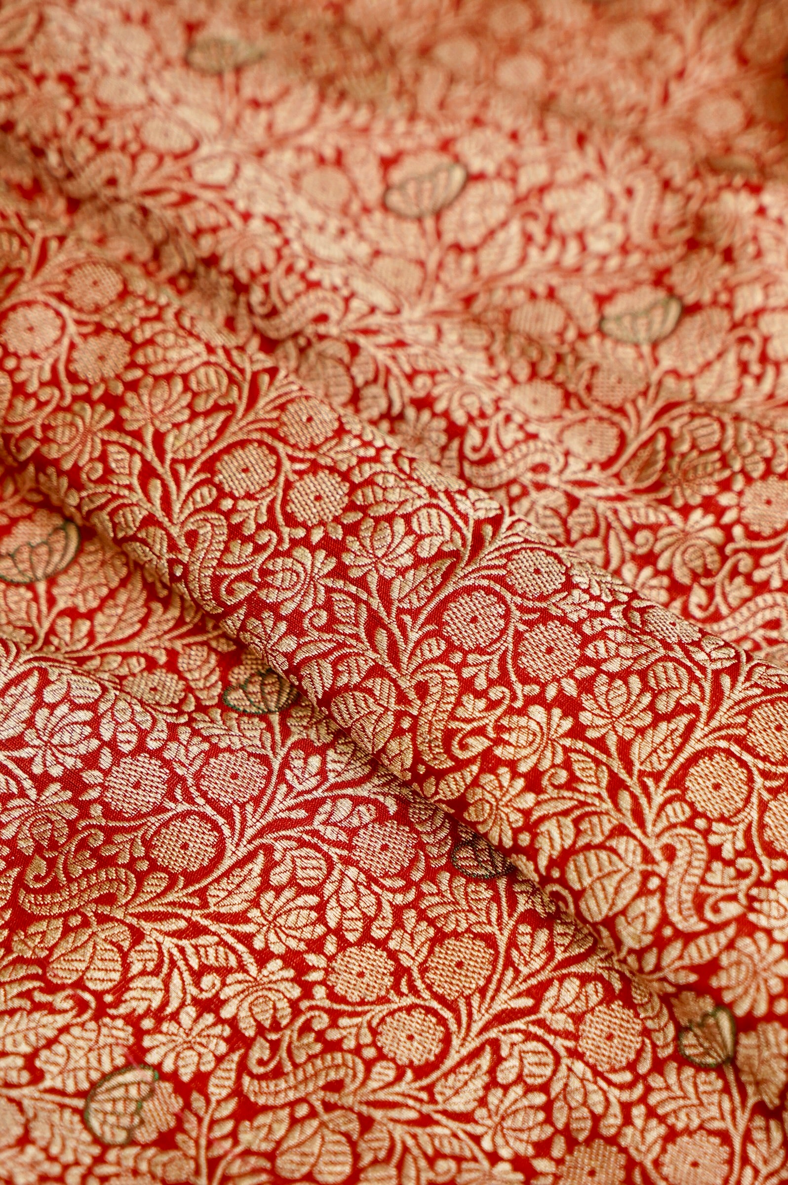 Pure Brocade Banarasi Bud Jaal Fabric in Red - Khinkhwab