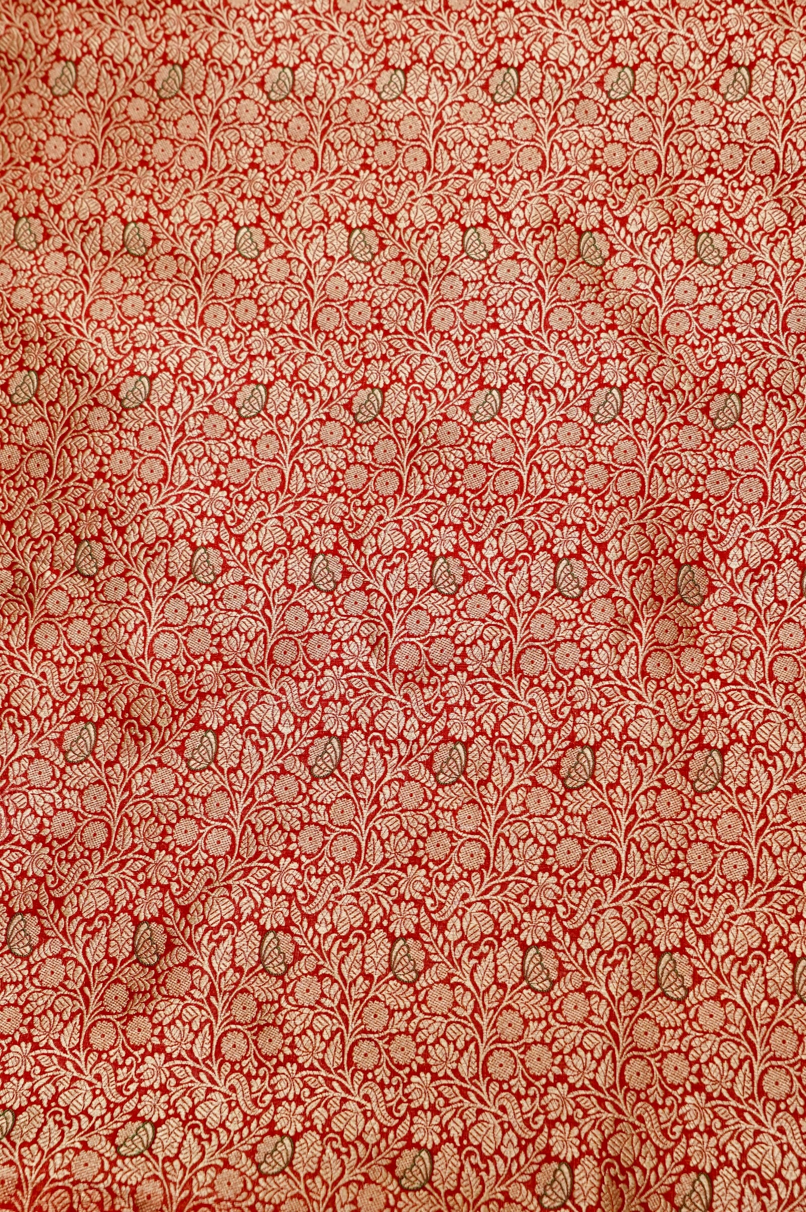 Pure Brocade Banarasi Bud Jaal Fabric in Red - Khinkhwab