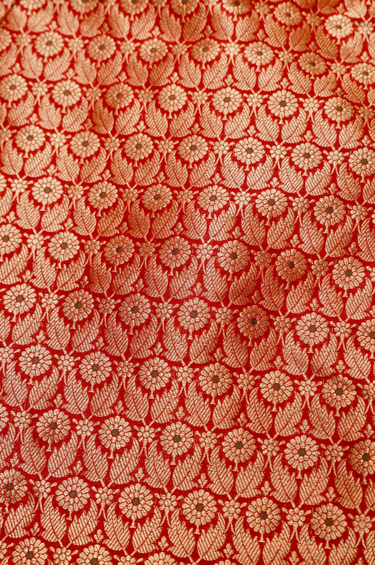 Pure Brocade Banarasi Leaf & Daisy Jaal Fabric in Red - Khinkhwab