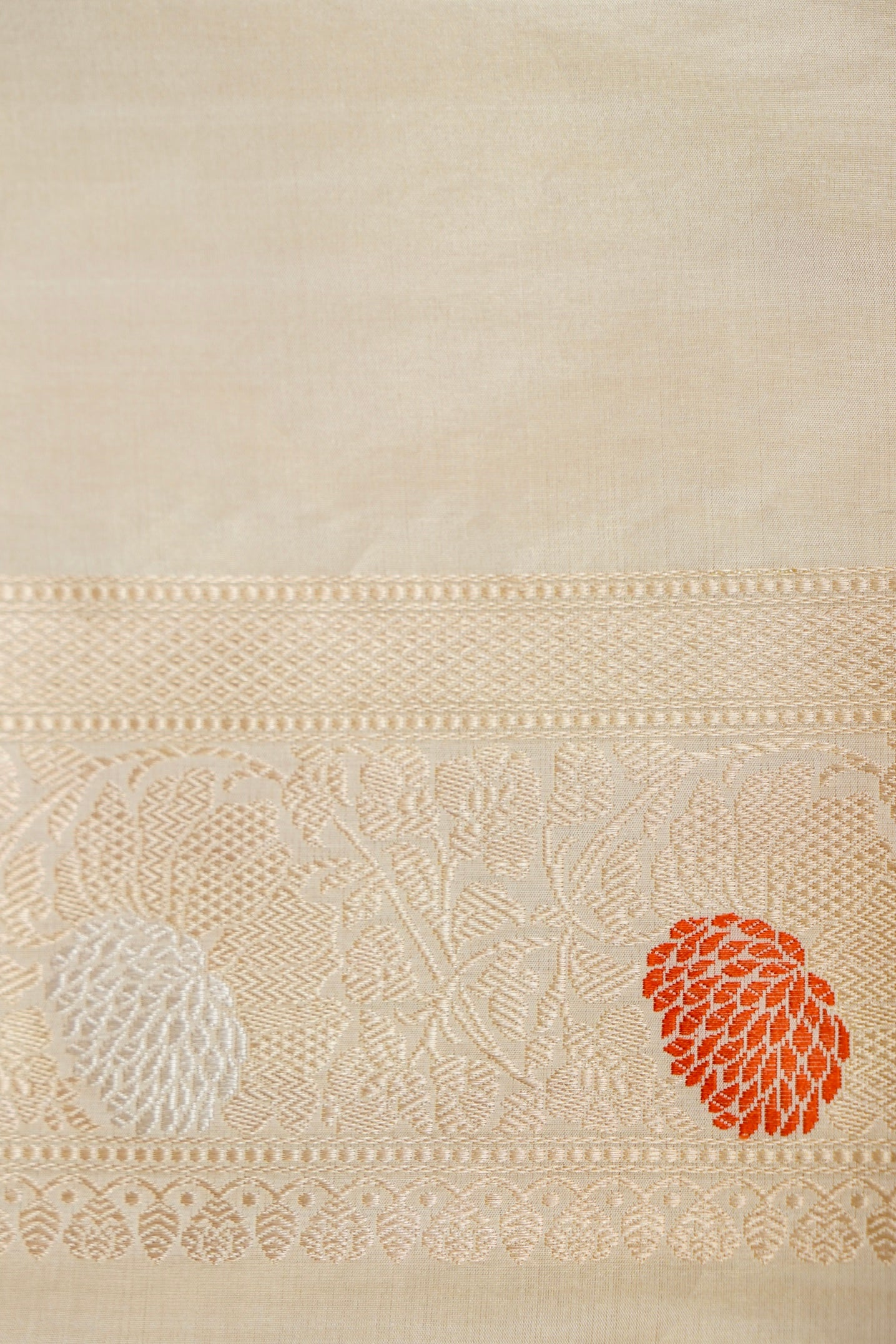 Banarasi Katan by Tissue Silk Kadwa Handloom Saree in Ivory - Khinkhwab