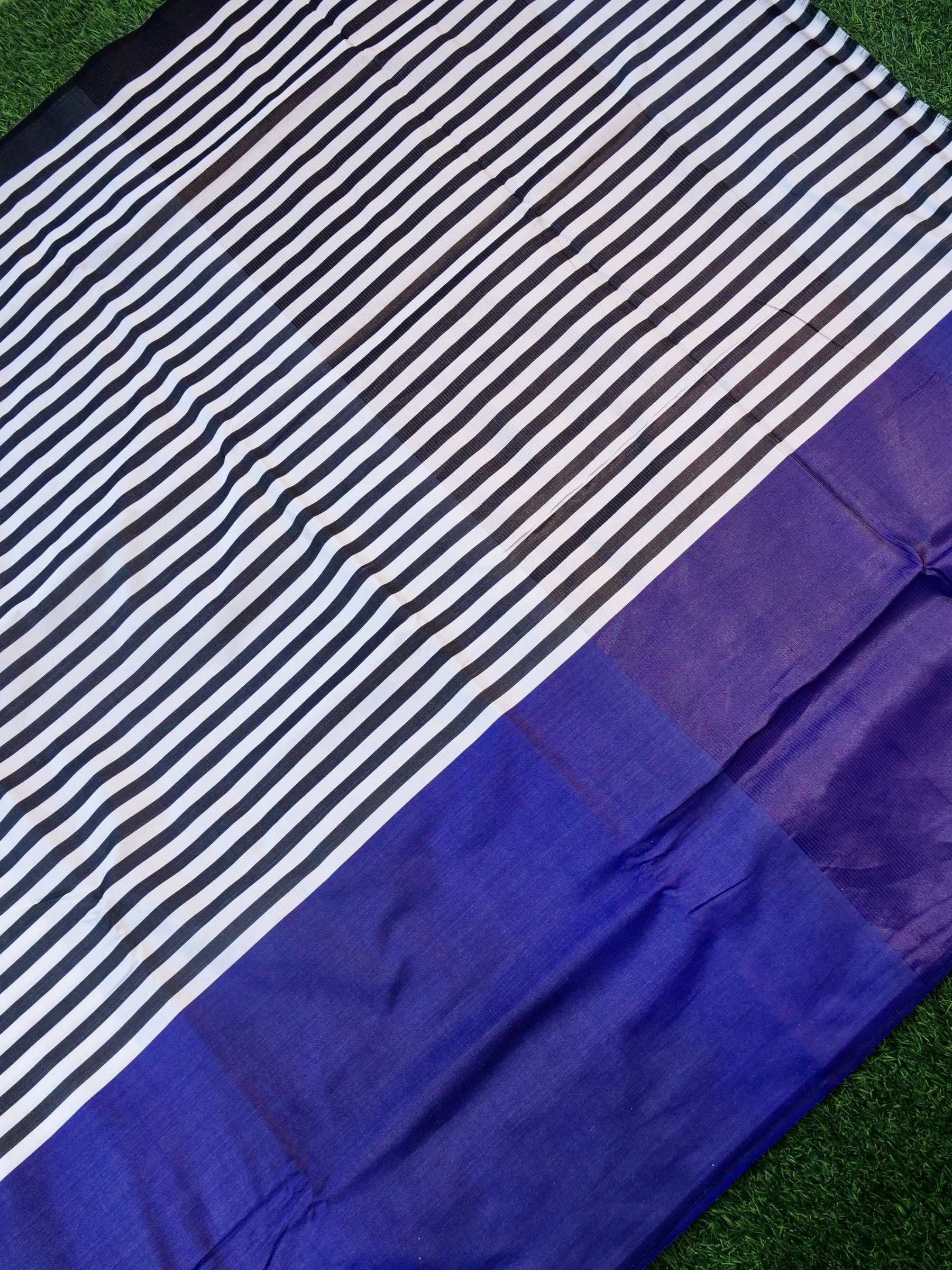 Handwoven Pure Mashru Silk Banarasi Saree - Khinkhwab