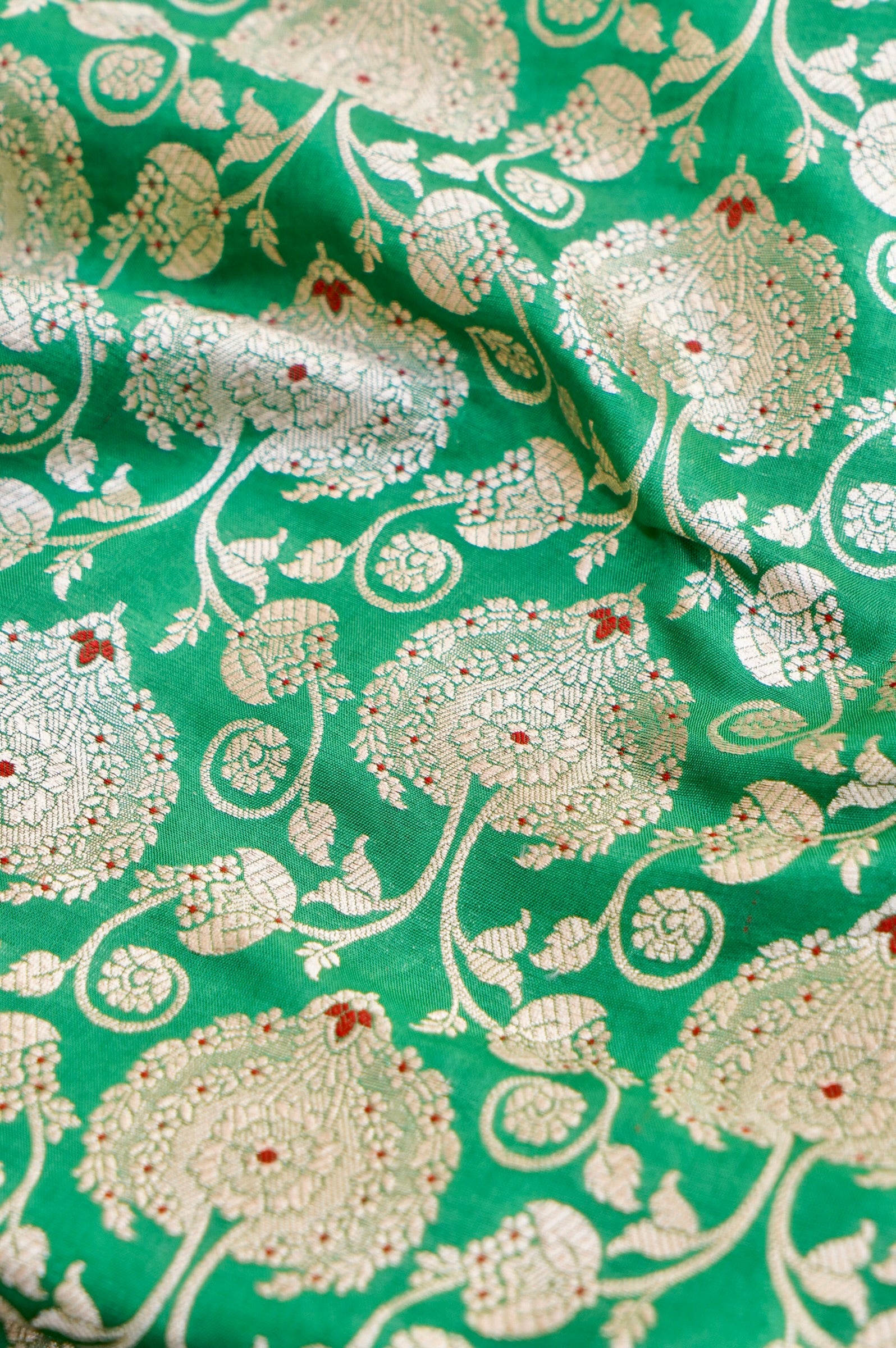 Pure Brocade Banarasi Peony Vine Fabric in Green - Khinkhwab