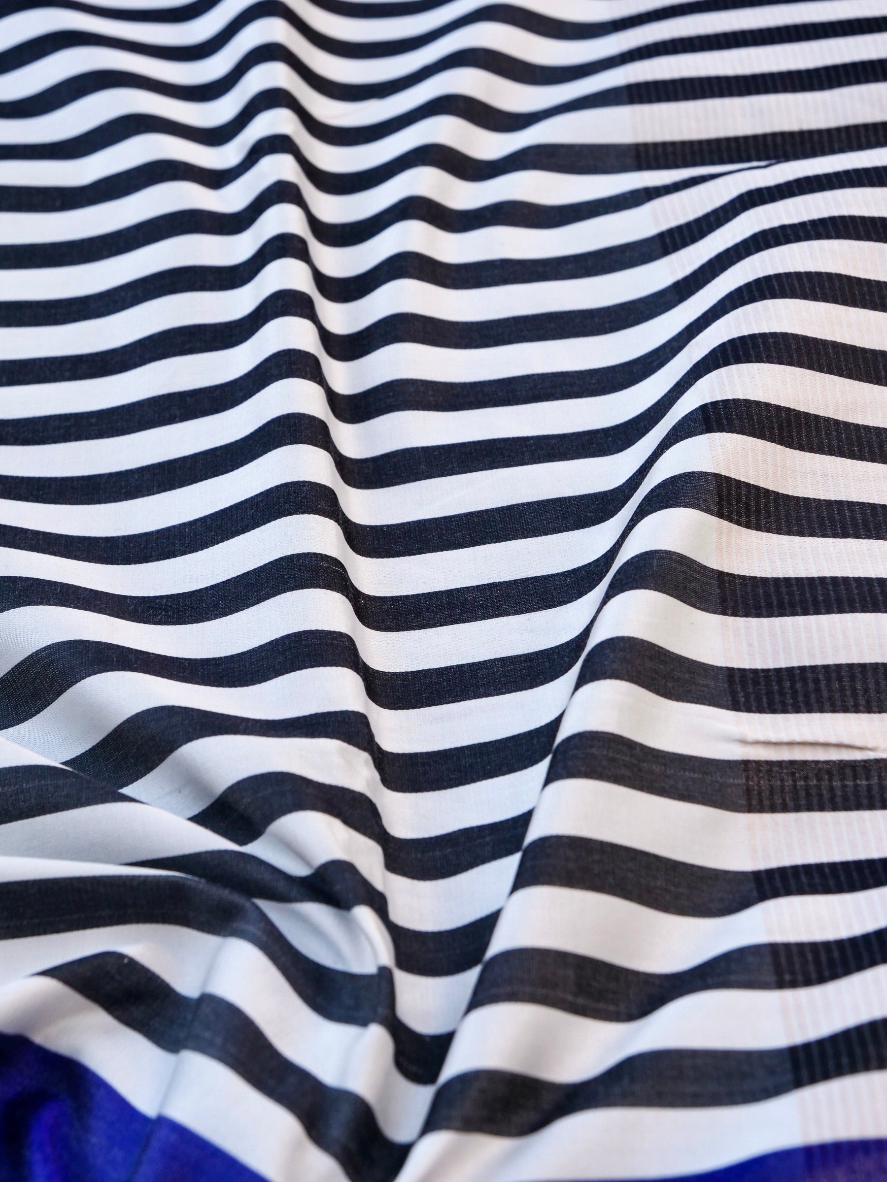 Handwoven Pure Mashru Silk Banarasi Saree - Khinkhwab