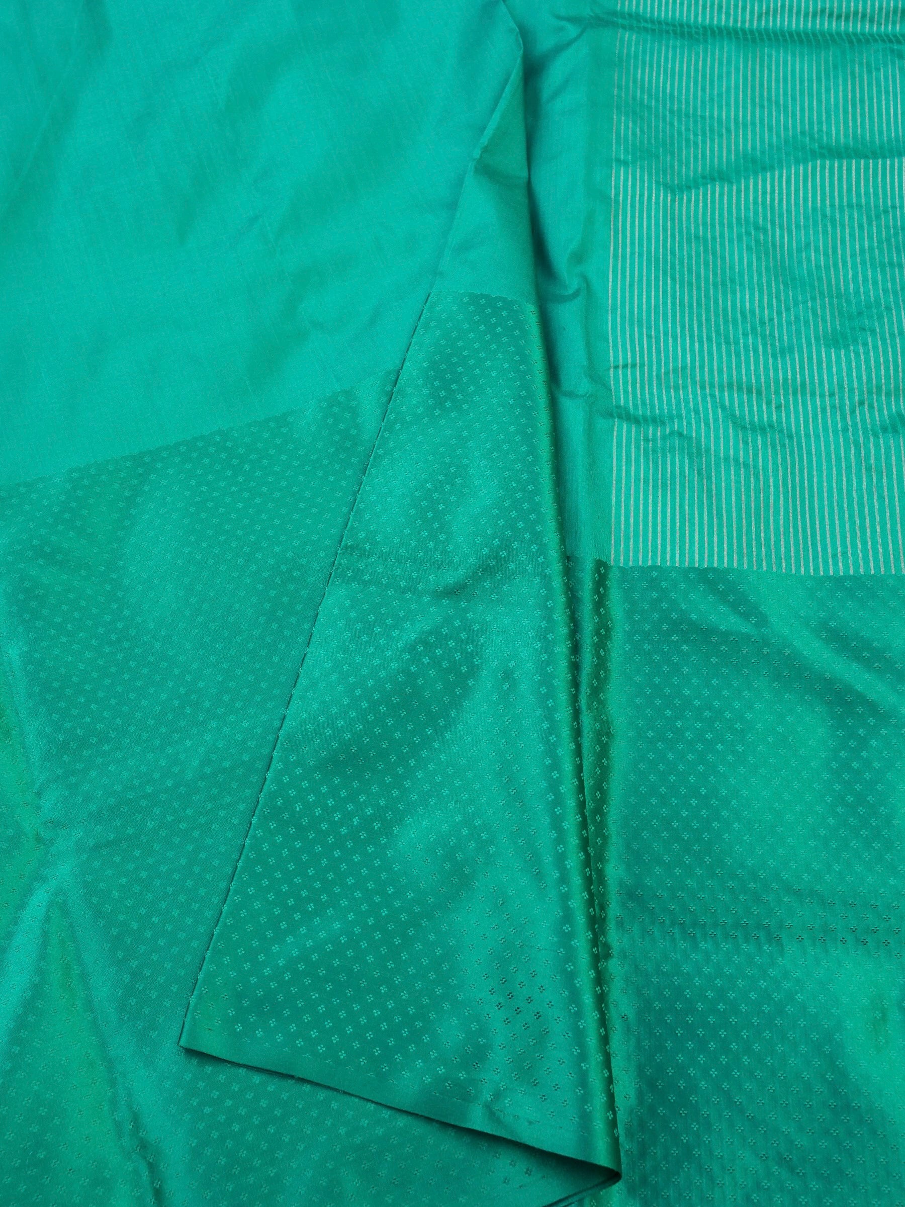 Handwoven Pure Mashru Silk Banarasi Saree - Khinkhwab