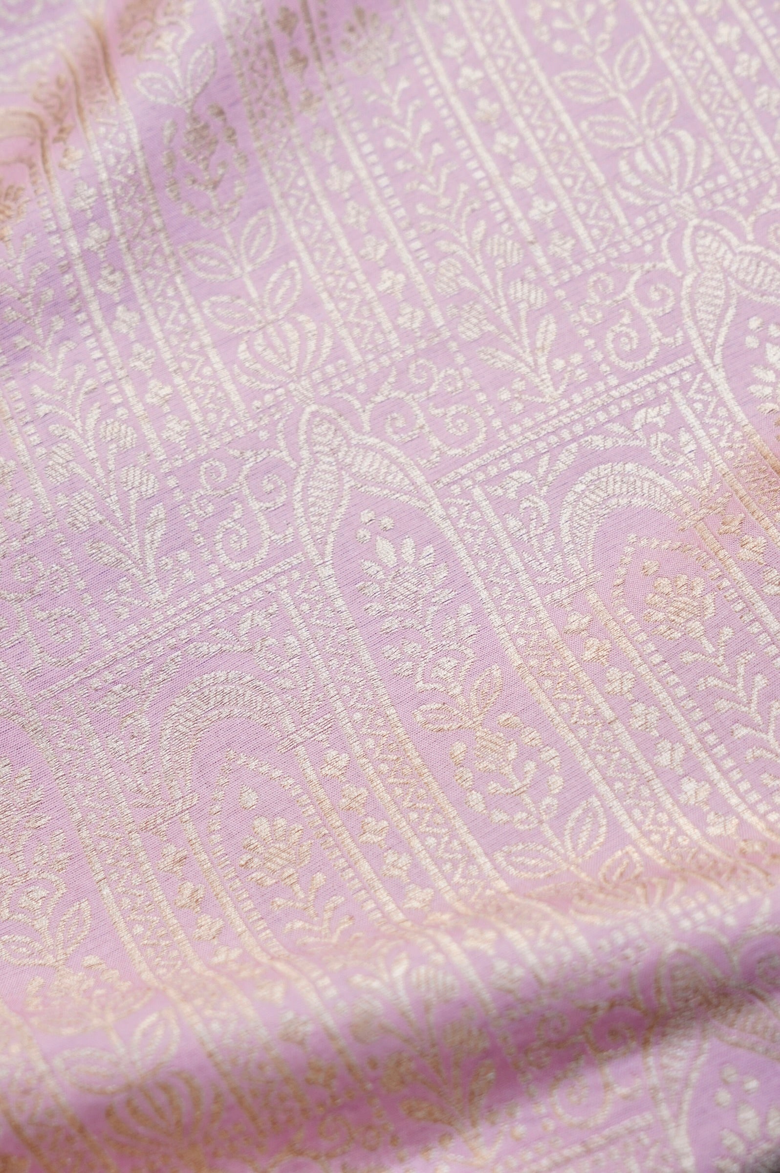 Pure Brocade Banarasi Vertical Jaal Fabric in Pink - Khinkhwab