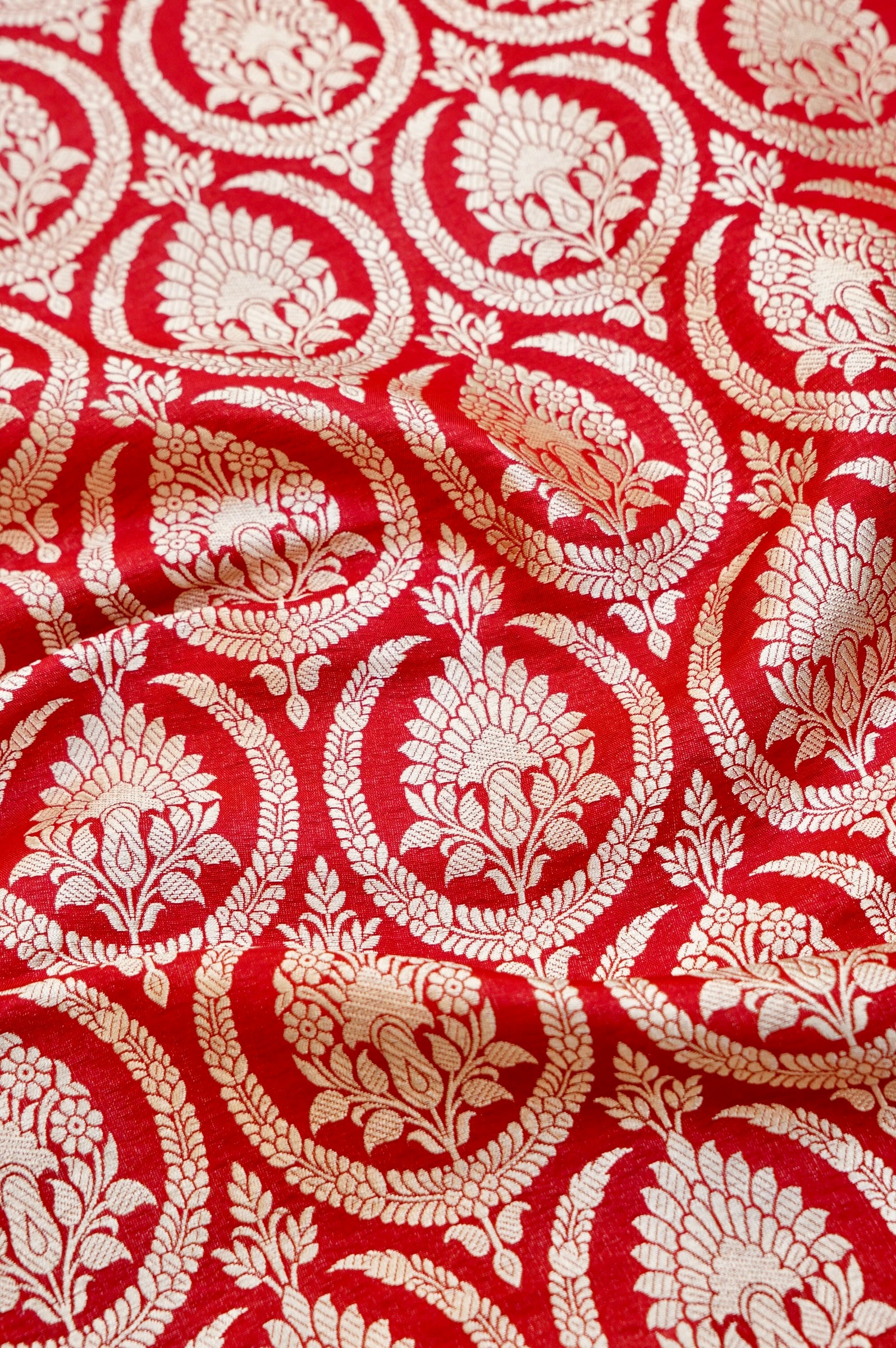 Pure Brocade Banarasi Medallion Jaal Fabric in Red - Khinkhwab