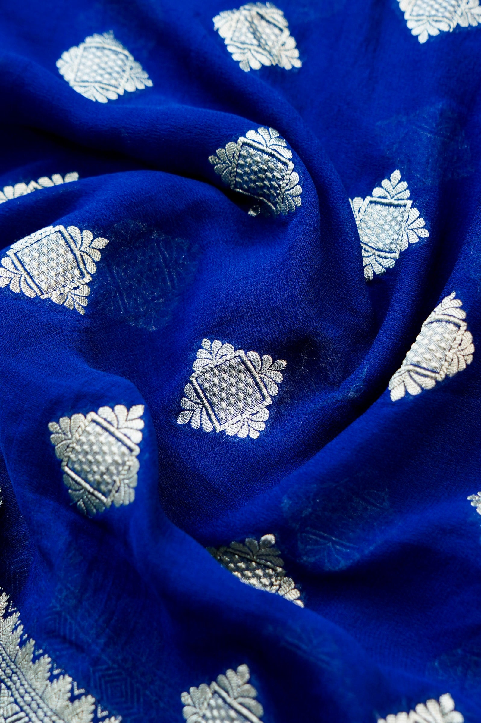 Handloom Pure Georgette Banarasi Saree