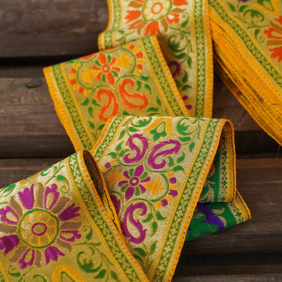 Banarasi Semi Silk Floral Border