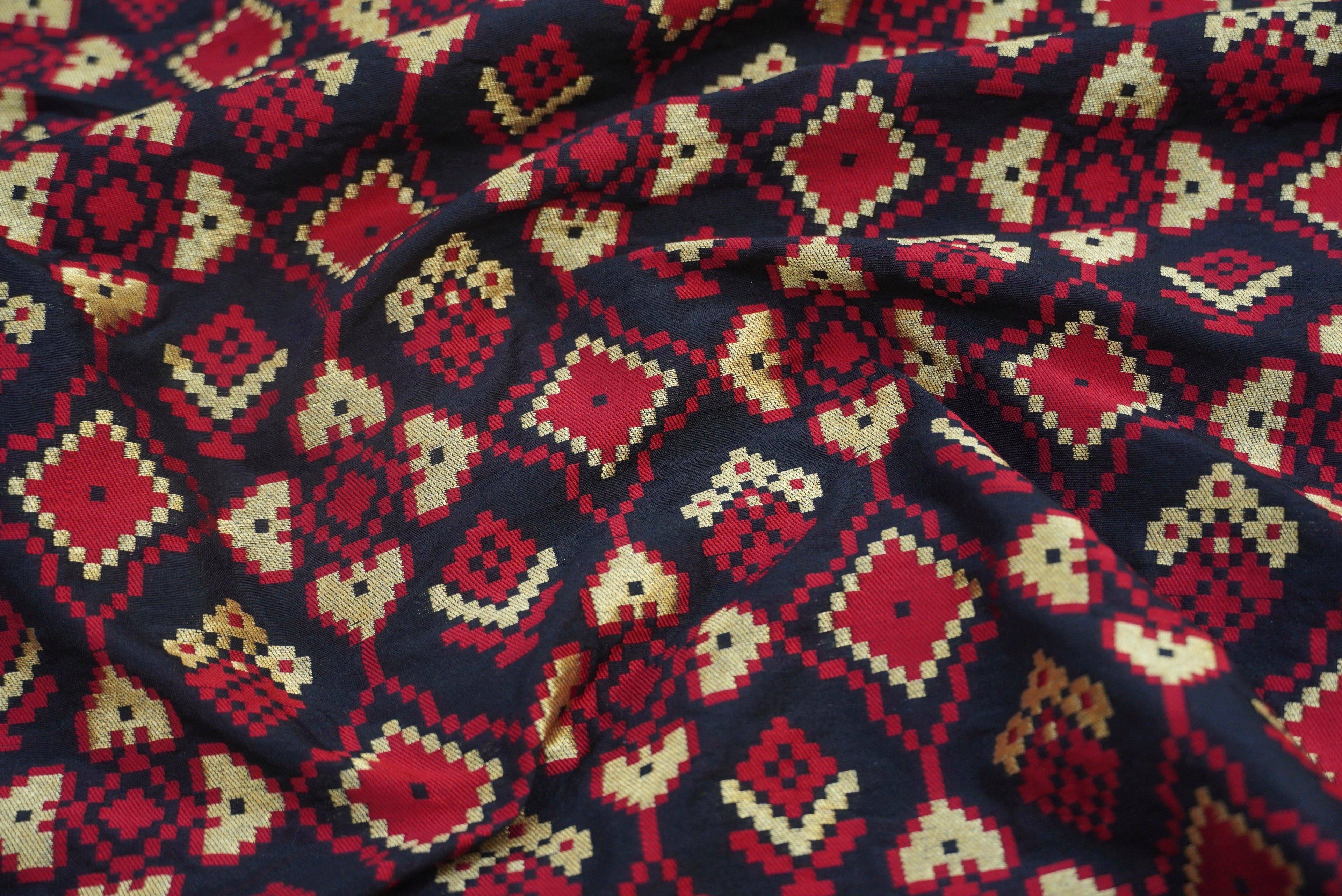 Mehroon & Red Ikaat Banarasi Fabric