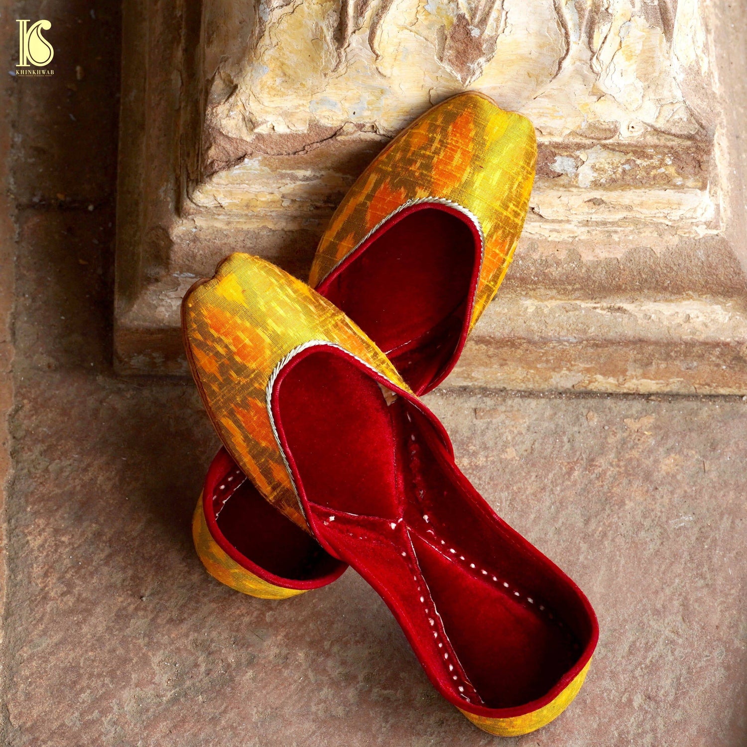 Handcrafted  Punjabi Jutti with Velvet & Banarasi Fabric