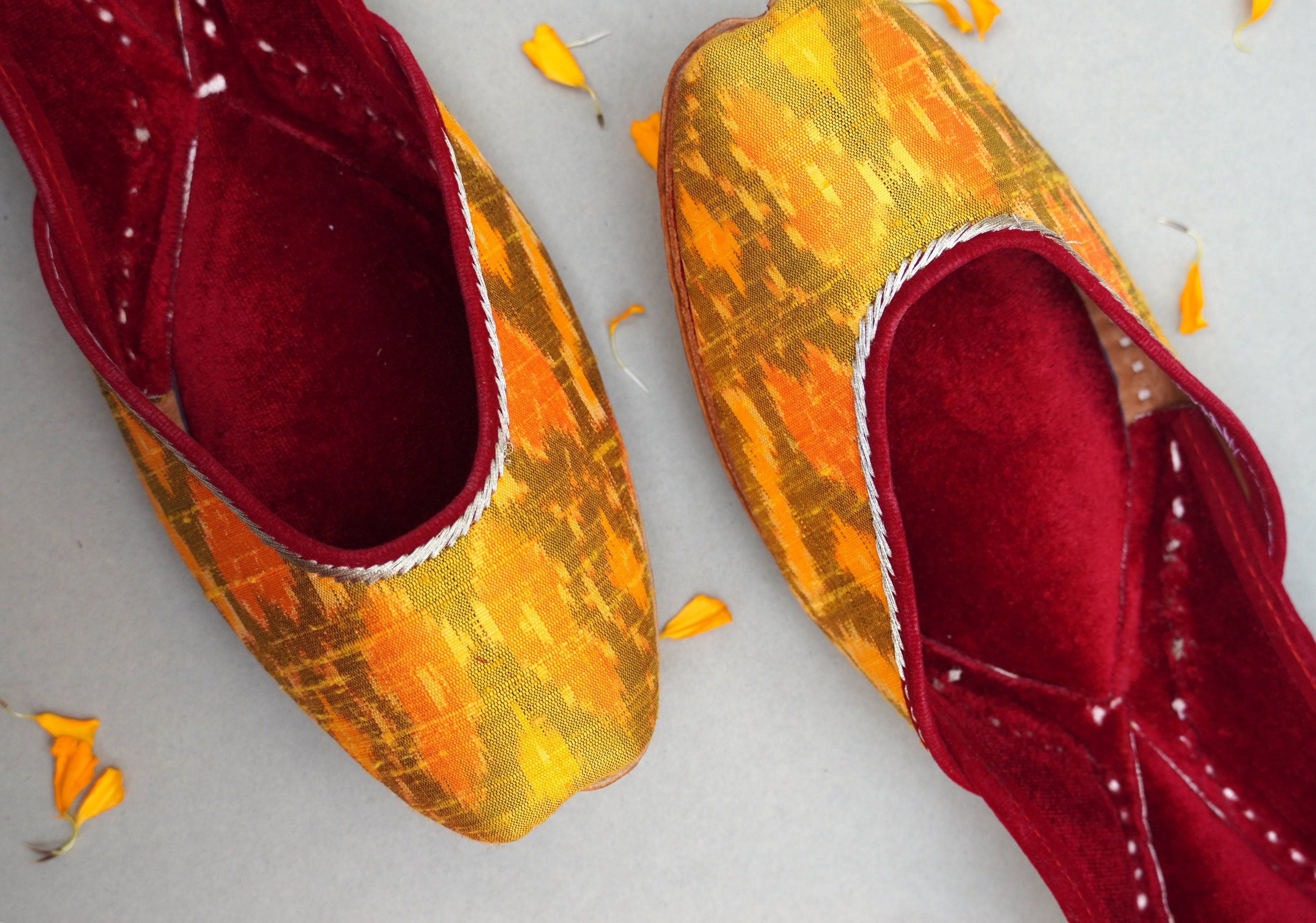 Handcrafted Punjabi Jutti with Velvet & Banarasi Fabric