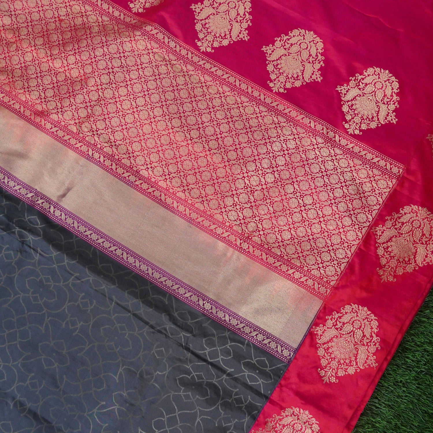 Handloom Banarasi Silk Tanchoi Saree