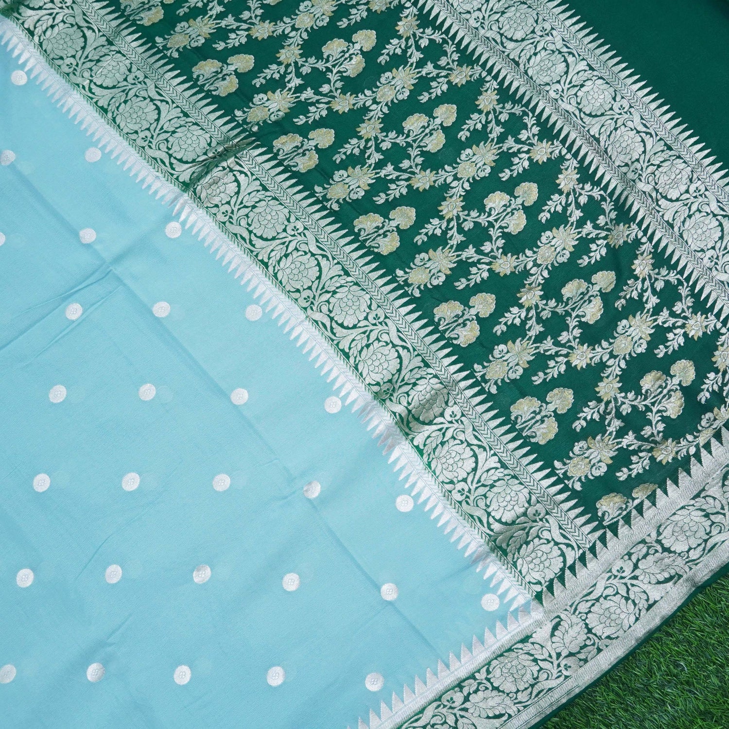 Banarasi Ashrafi Boota Georgette Saree