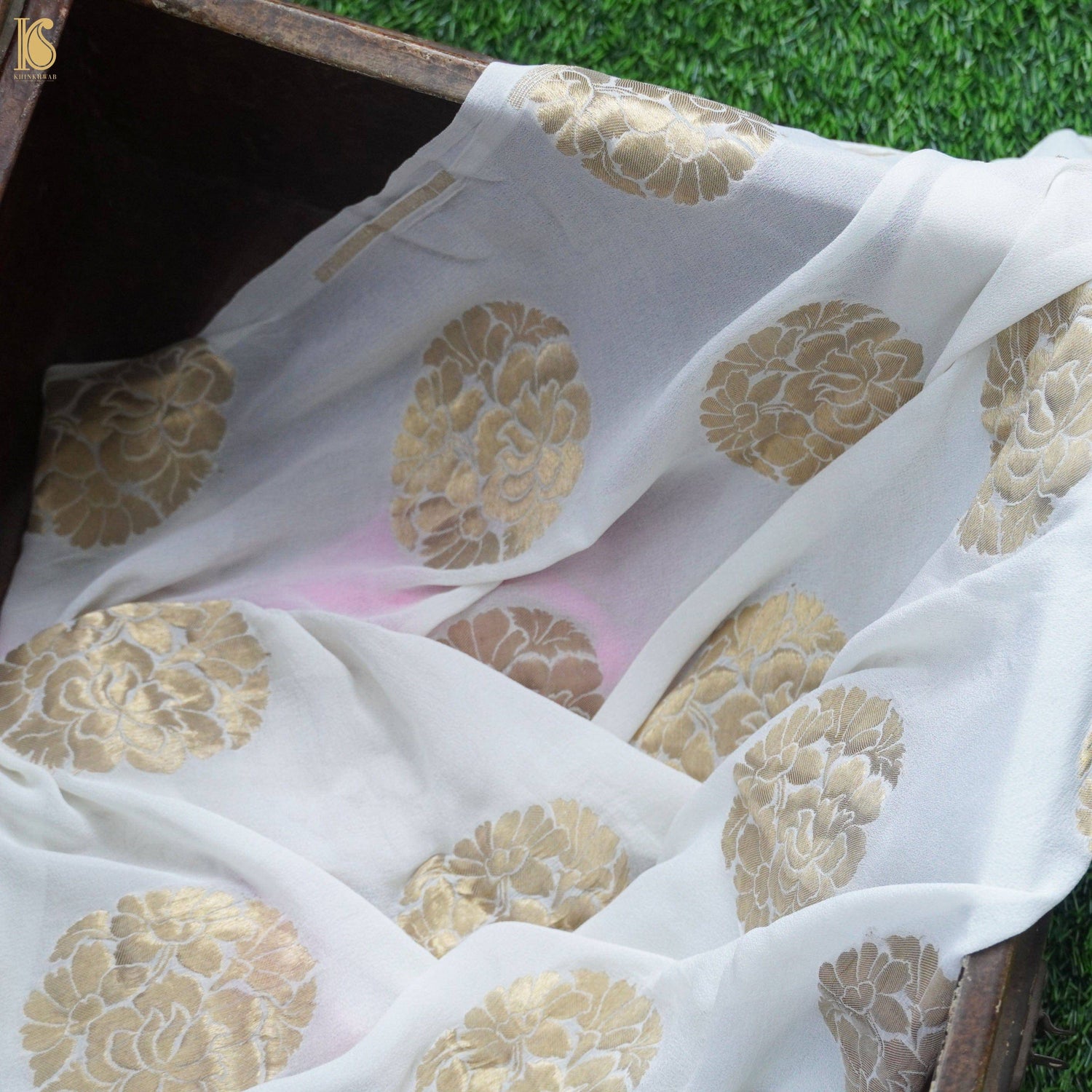 Pure Georgette Handloom Banarasi Fabric