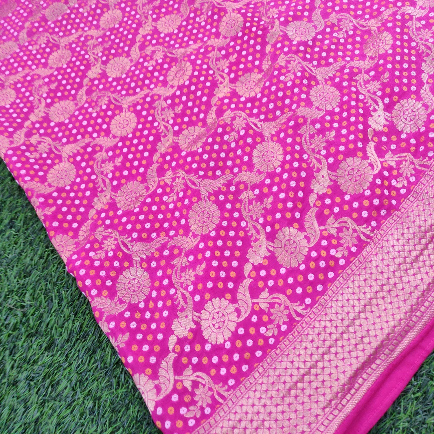Pure Georgette Handloom Banarasi Saree