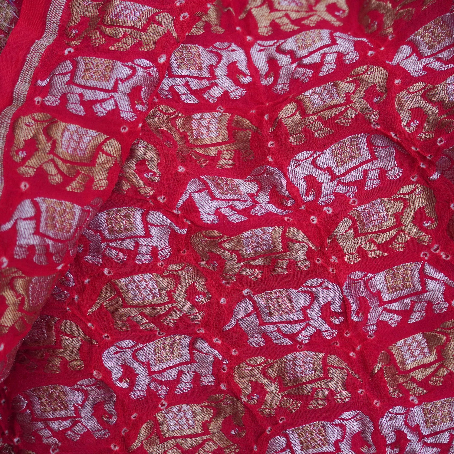 Red Pure Georgette Handloom Banarasi Bandhani Suit Fabric