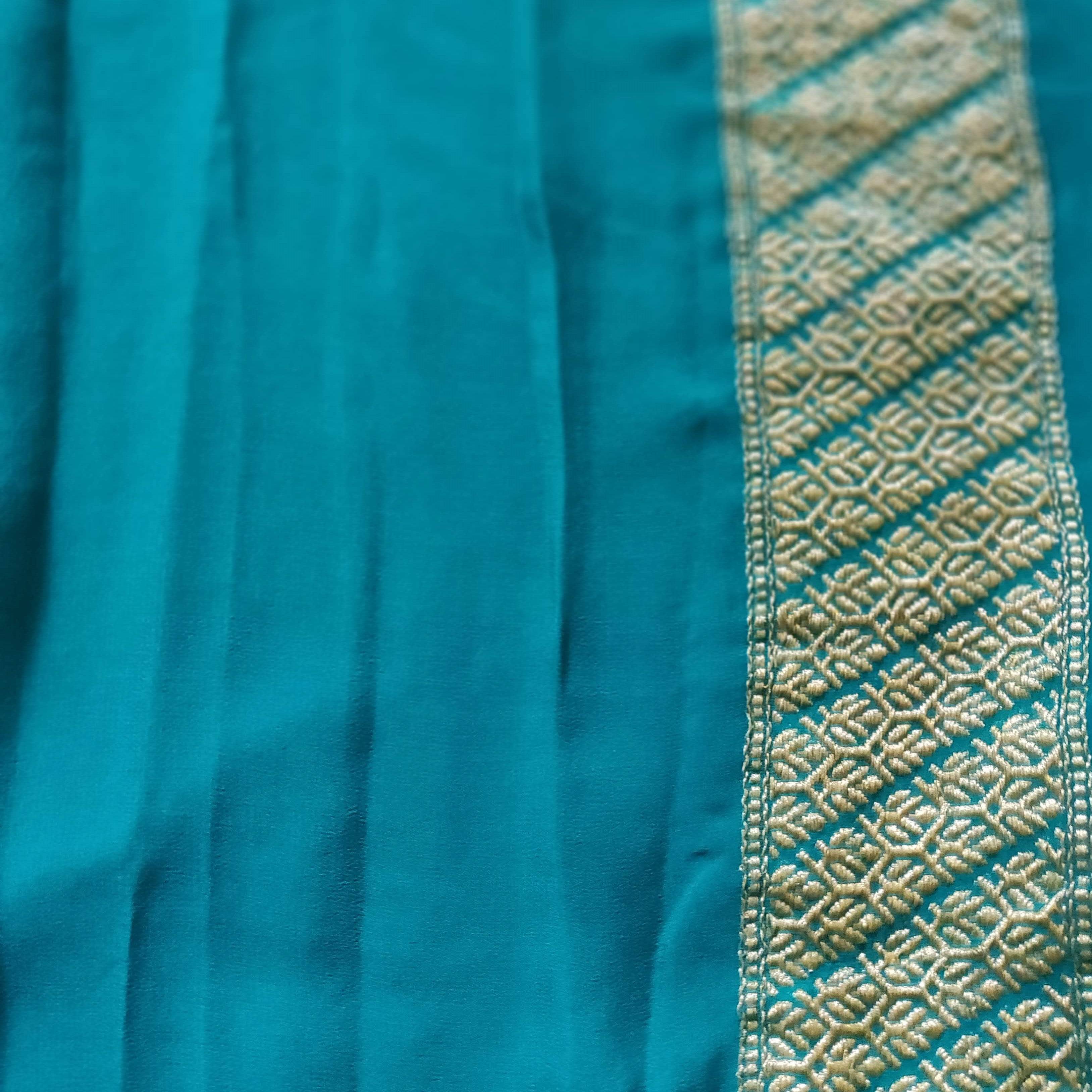 Georgette Banarasi Handloom Stripes Saree