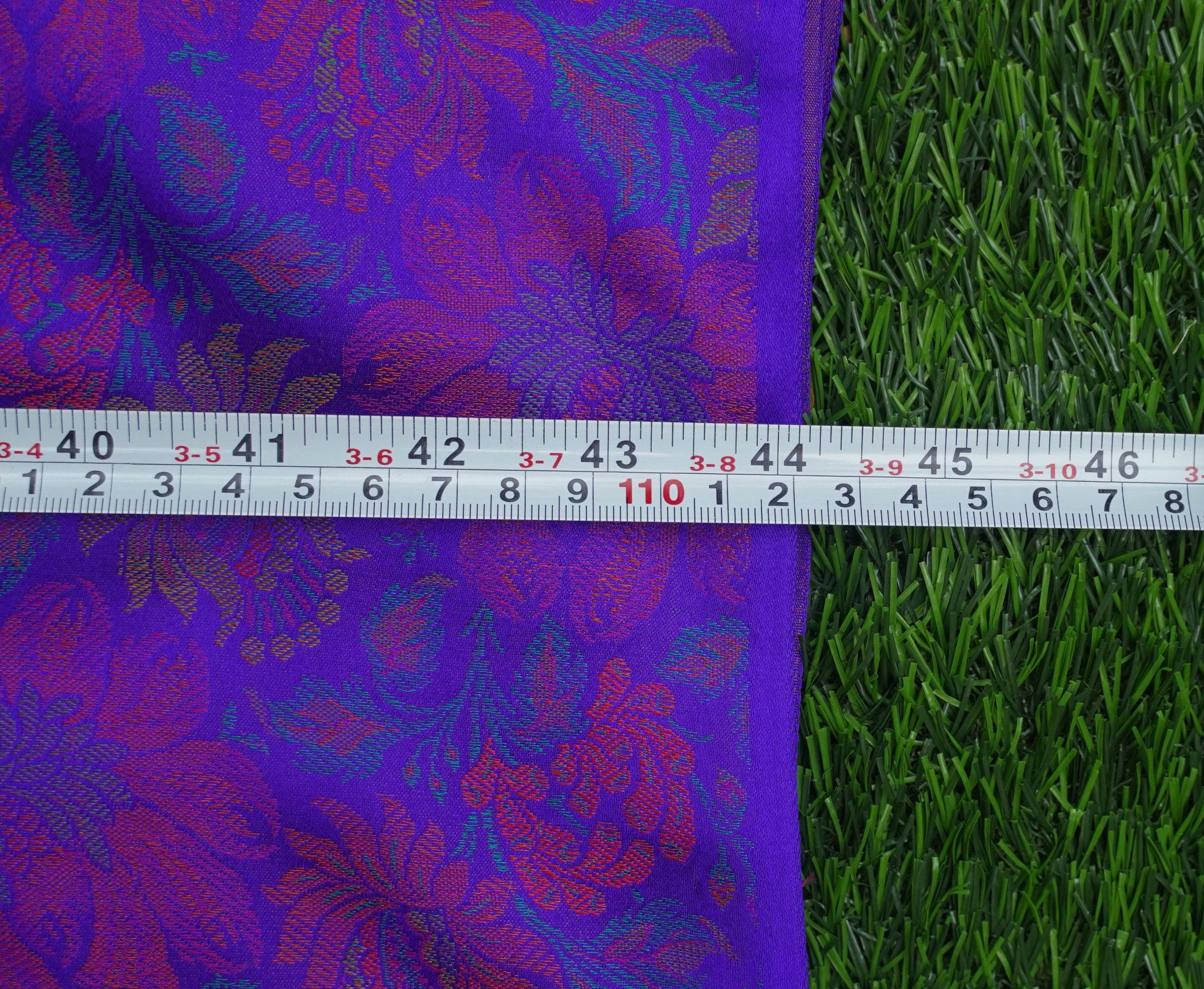Handloom Banarasi Tanchoi Silk Dahlia Fabric